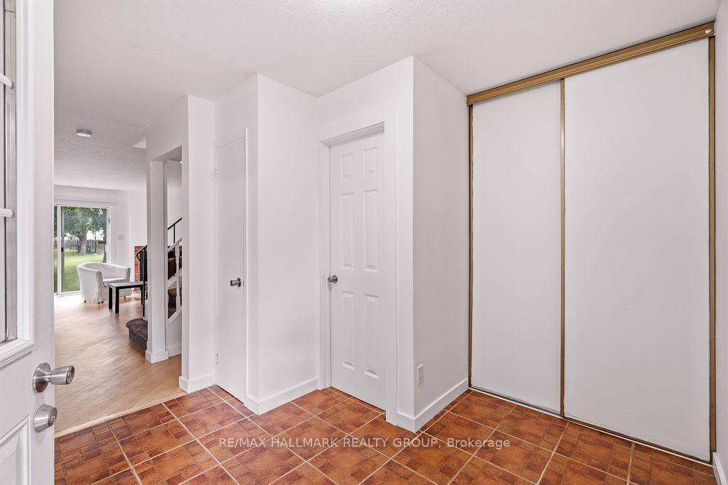 Photo 2 of Unit 64, 74 Welsh Private, Ottawa, Hunt Club Park — HOMEH