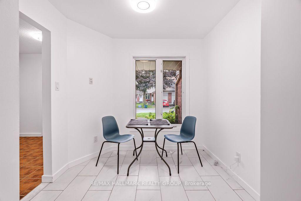 Photo 3 of Unit 64, 74 Welsh Private, Ottawa, Hunt Club Park — HOMEH