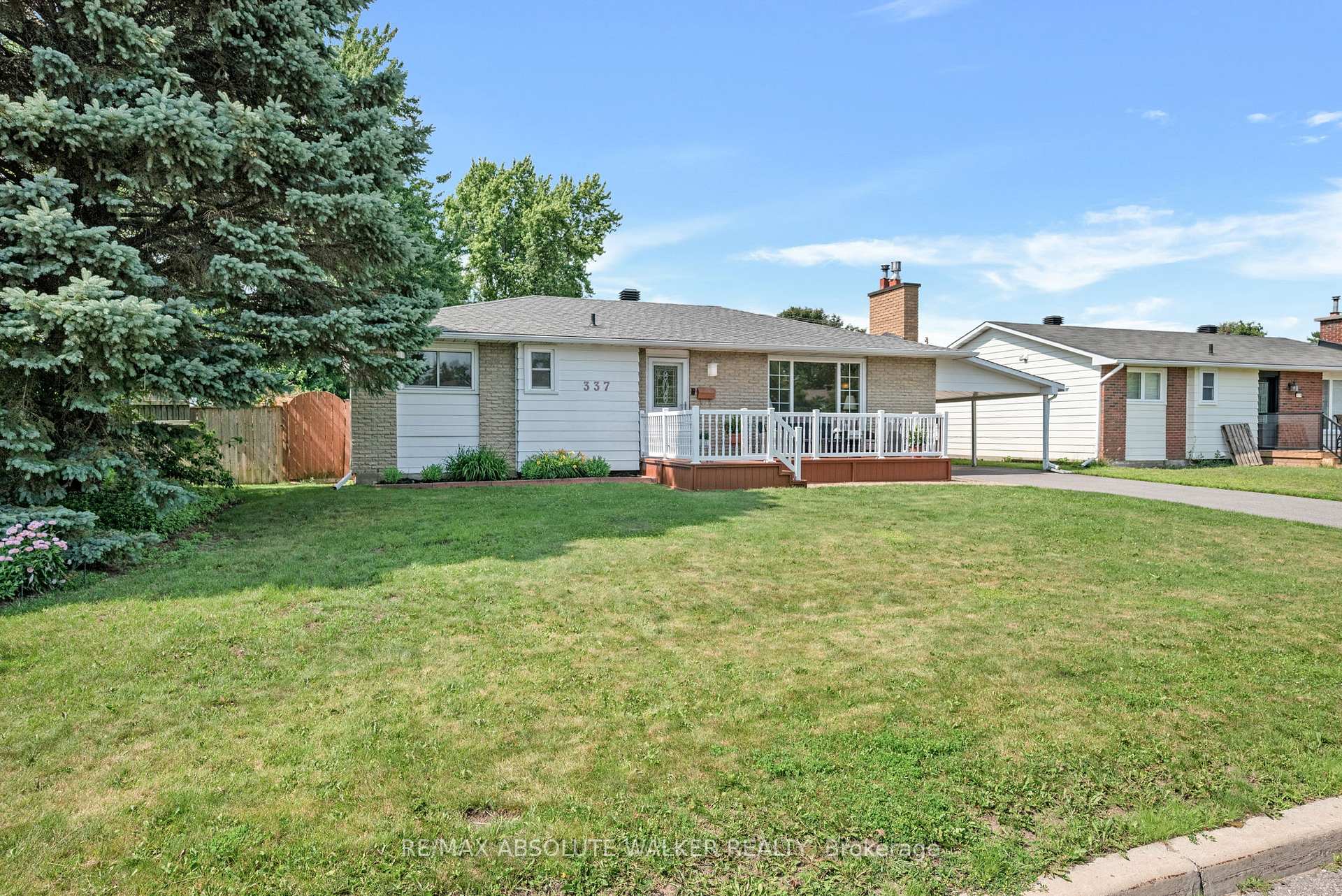 Photo 8 of 337 Roxdale Avenue, Ottawa, Bilberry Creek/Queenswood Heights — HOMEH