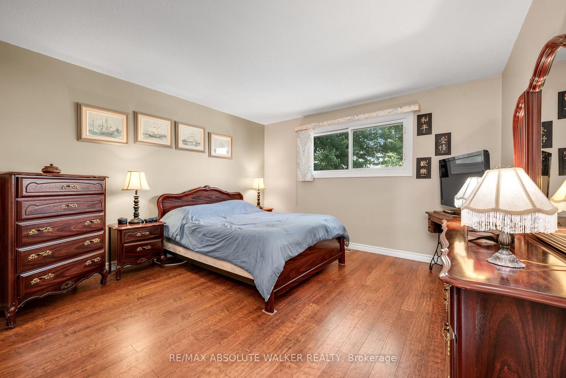 Photo 25 of 337 Roxdale Avenue, Ottawa, Bilberry Creek/Queenswood Heights — HOMEH