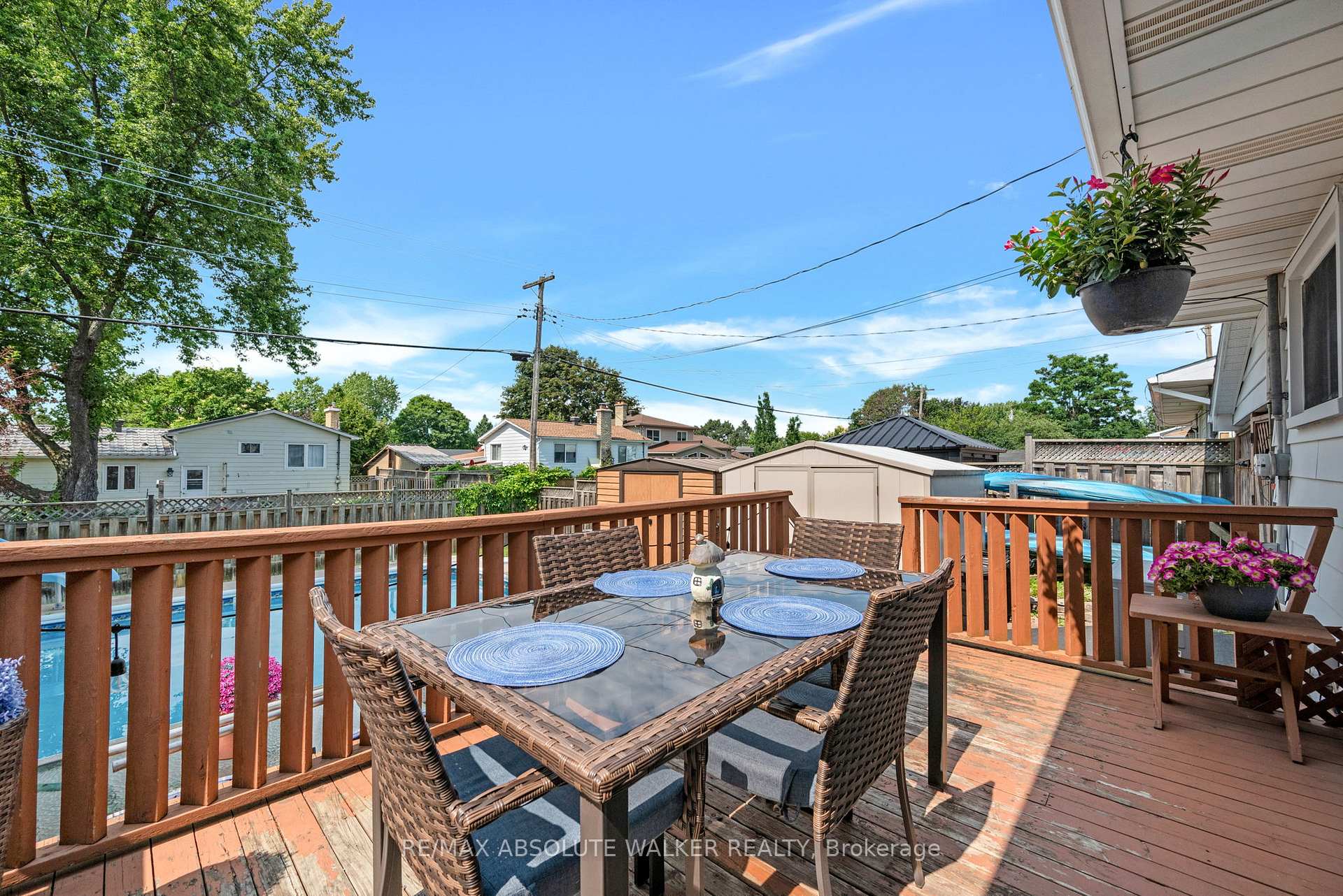 Photo 41 of 337 Roxdale Avenue, Ottawa, Bilberry Creek/Queenswood Heights — HOMEH