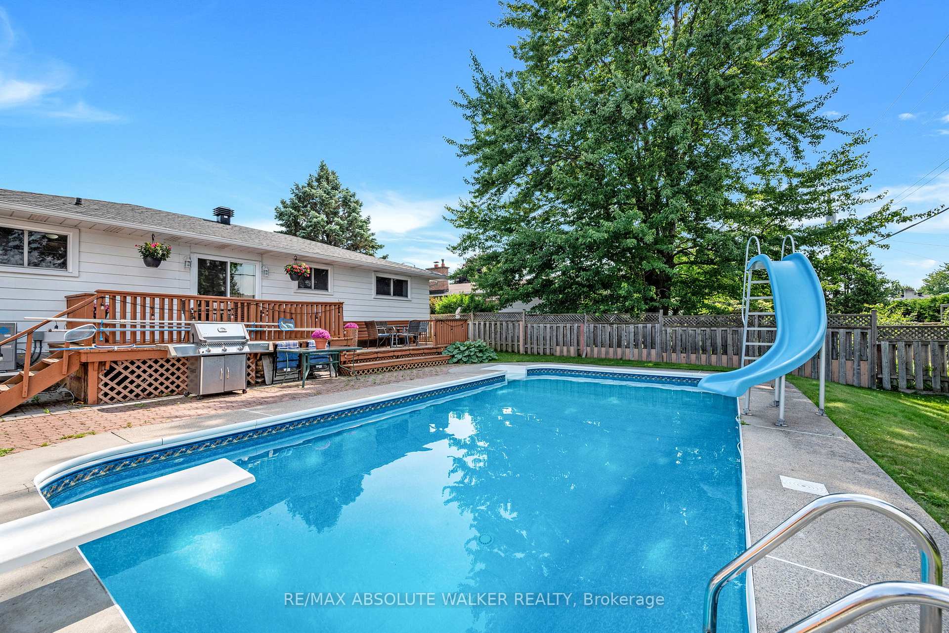 Photo 48 of 337 Roxdale Avenue, Ottawa, Bilberry Creek/Queenswood Heights — HOMEH