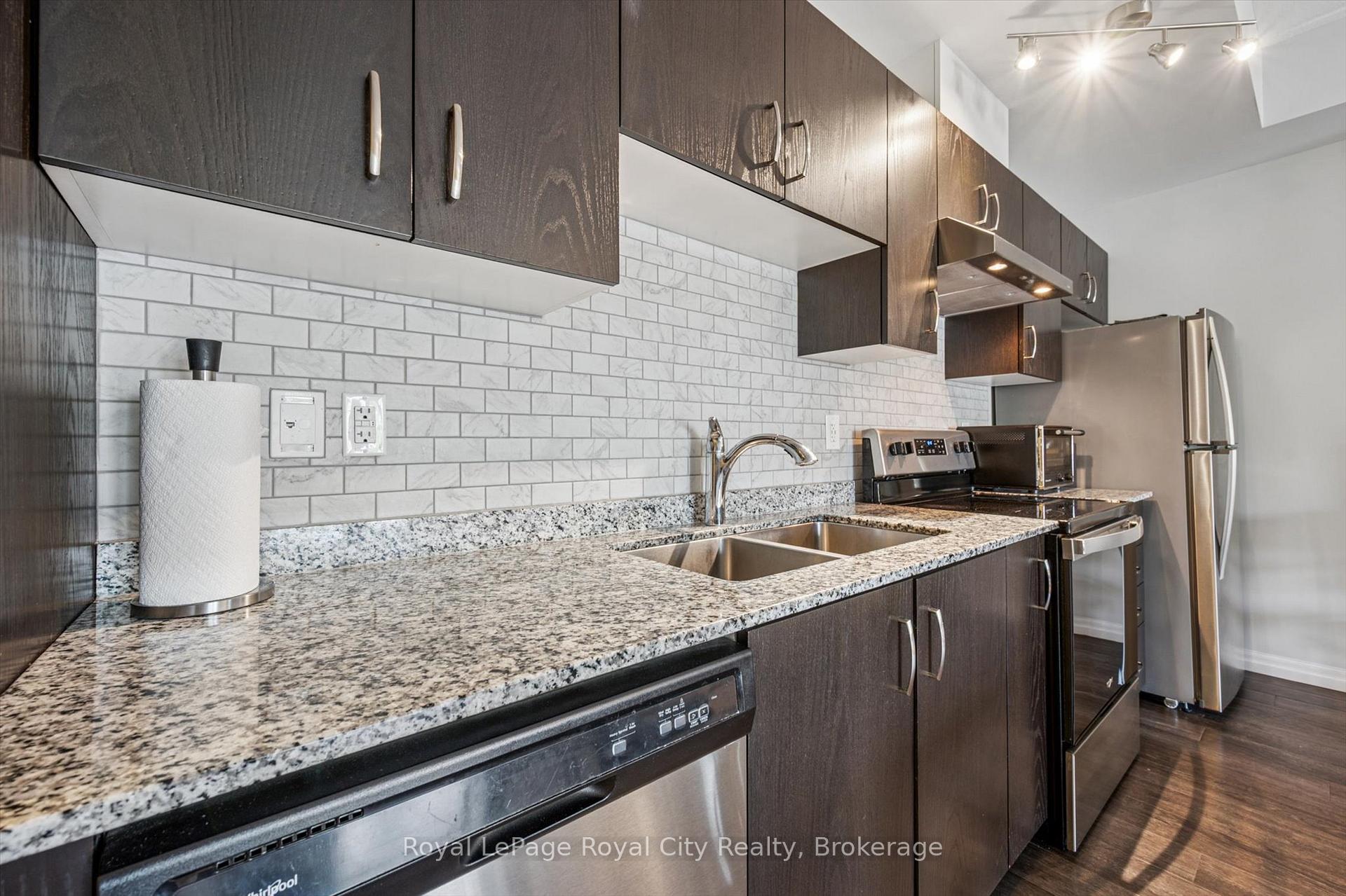 Photo 18 of Unit 121, 35 Kingsbury Square, Guelph, Pineridge/Westminster Woods — HOMEH