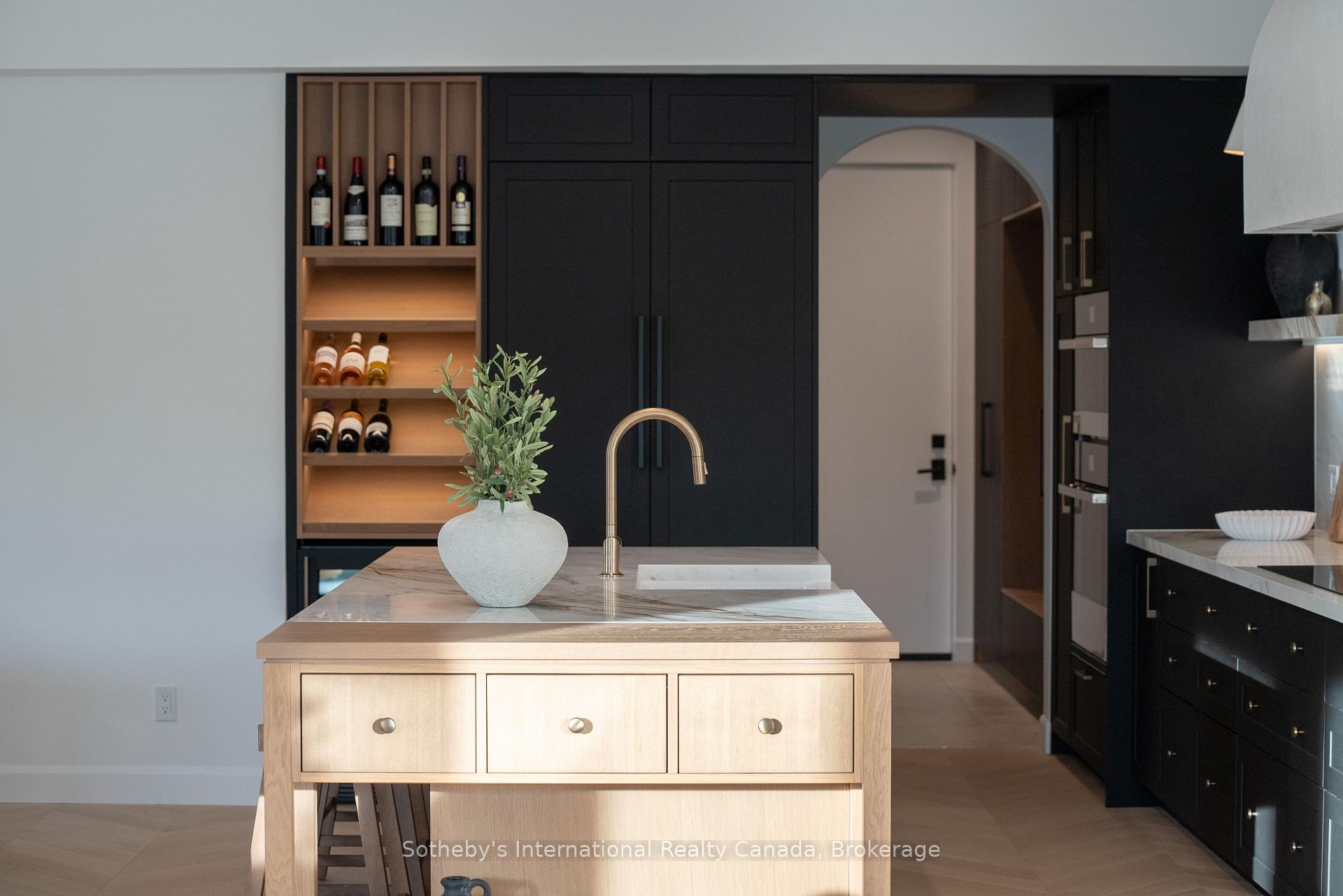 Photo 11 of 120 Mimi Crescent, Meaford — HOMEH