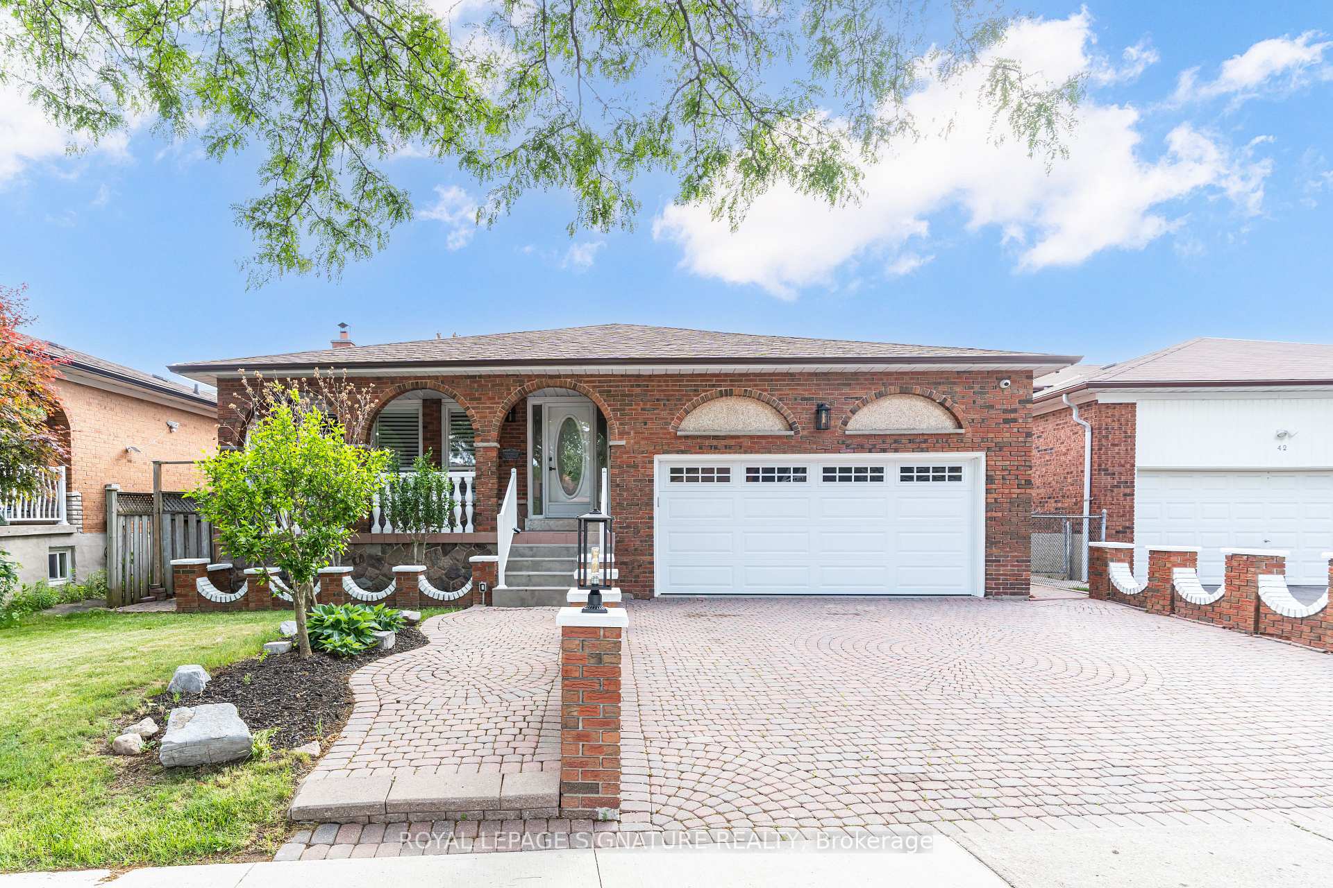 Front of 40 Beamsville Drive