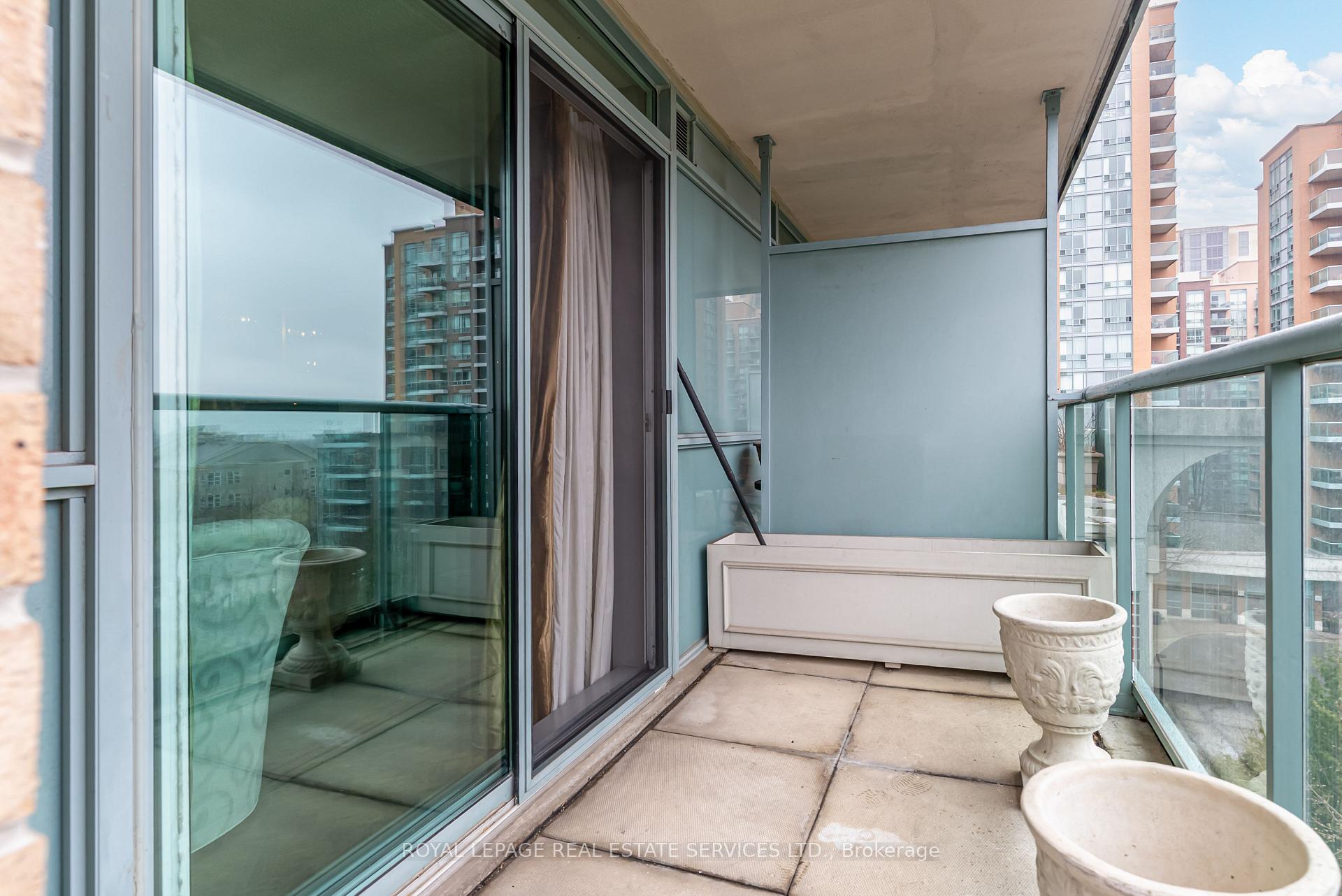 Photo 45 of Unit 509, 17 Michael Power Place, Etobicoke, Islington-City Centre West — HOMEH