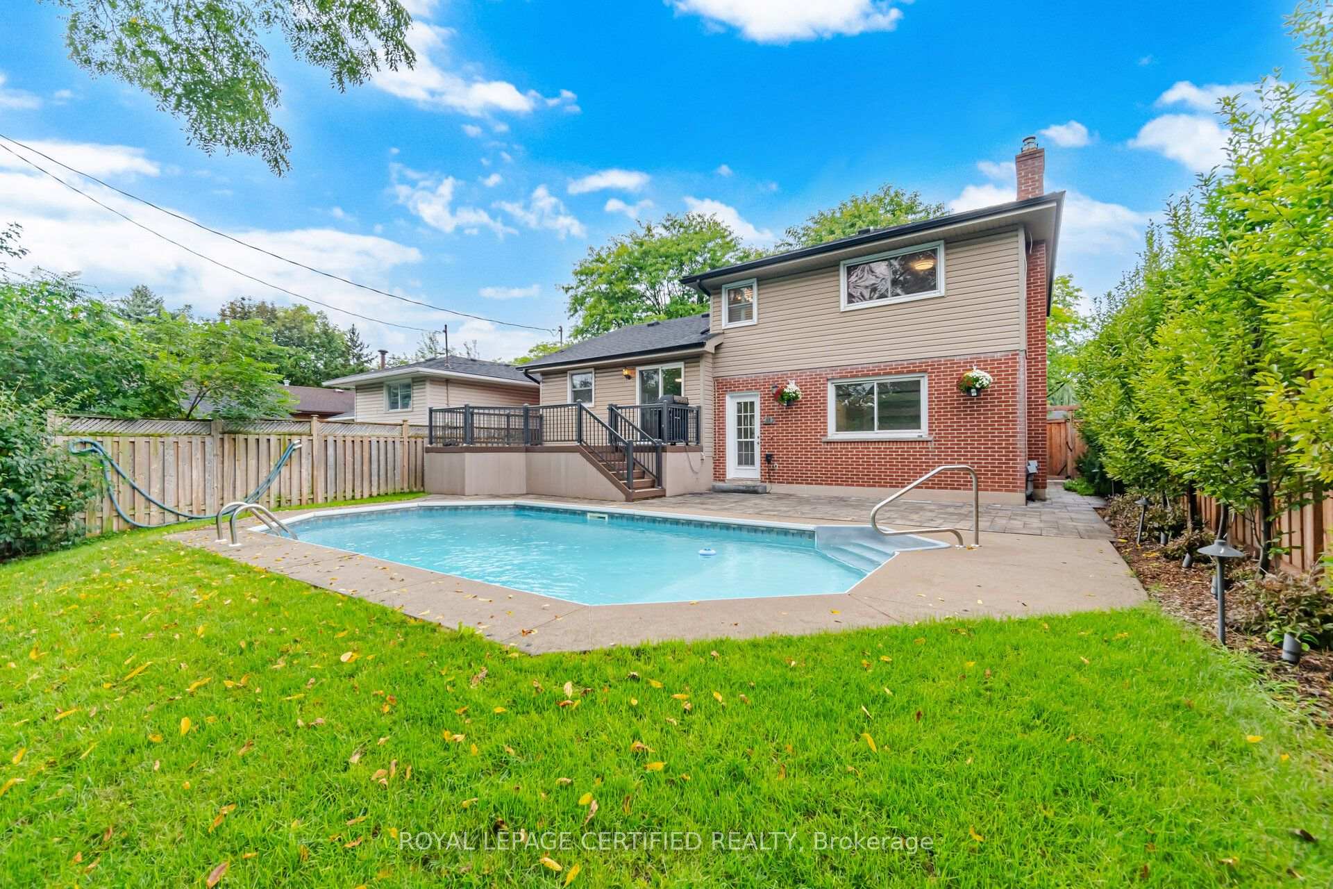 Photo 47 of 3490 Rexway Drive, Burlington, Roseland — HOMEH