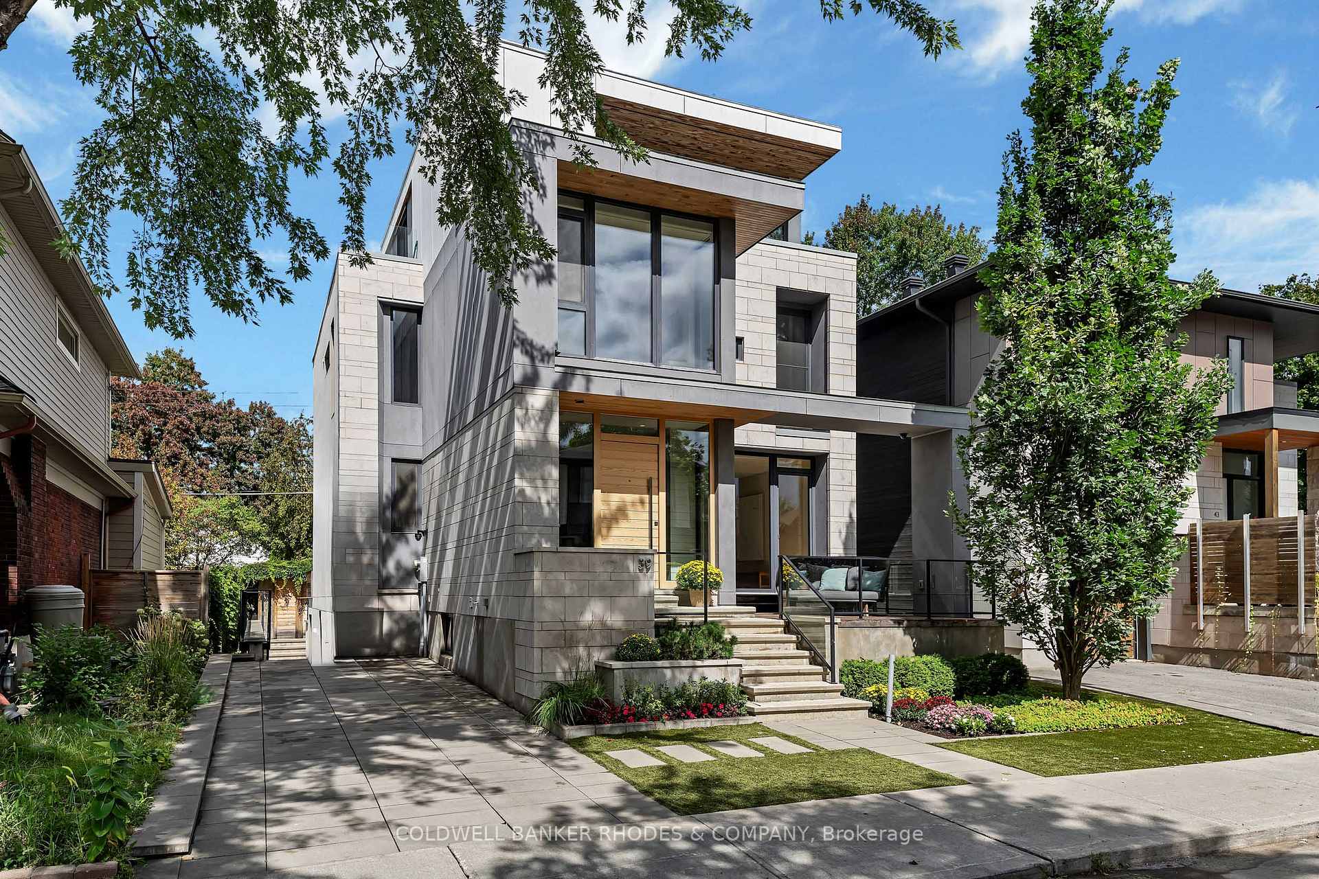 Photo 1 of 39 Merritt Avenue, Ottawa, Ottawa East — HOMEH