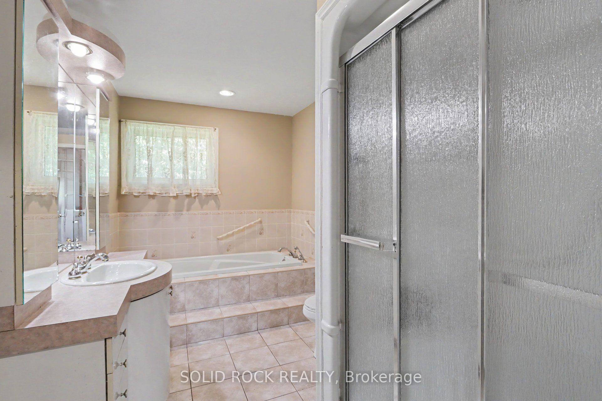 Photo 19 of 220 Highfield Crescent, Beckwith, Beckwith Twp — HOMEH