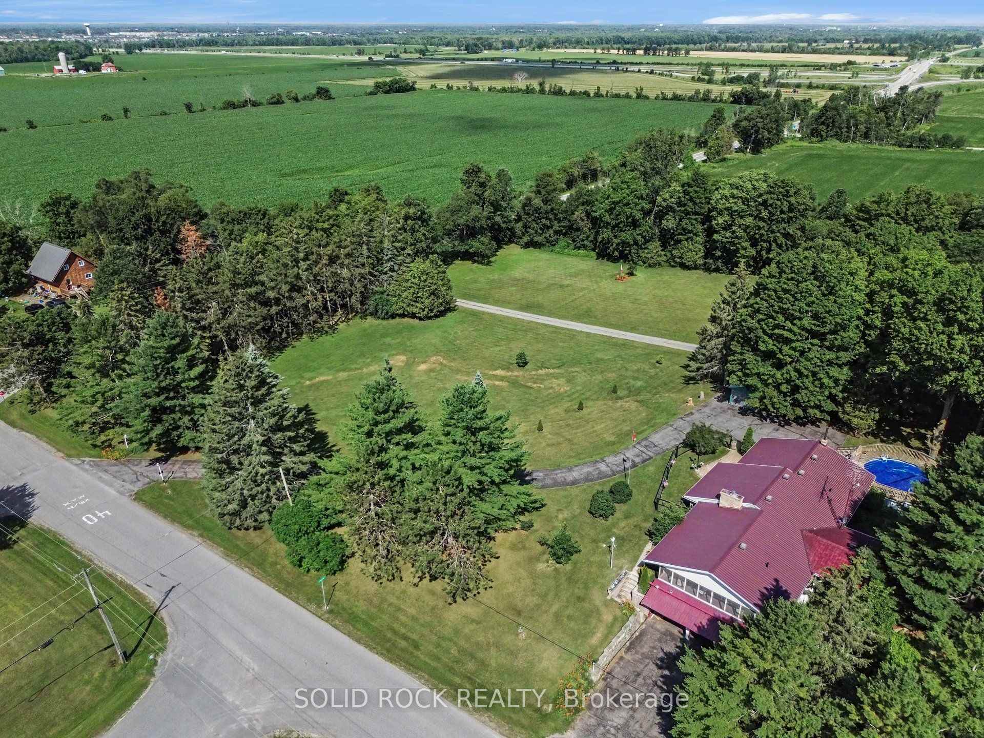Photo 31 of 220 Highfield Crescent, Beckwith, Beckwith Twp — HOMEH