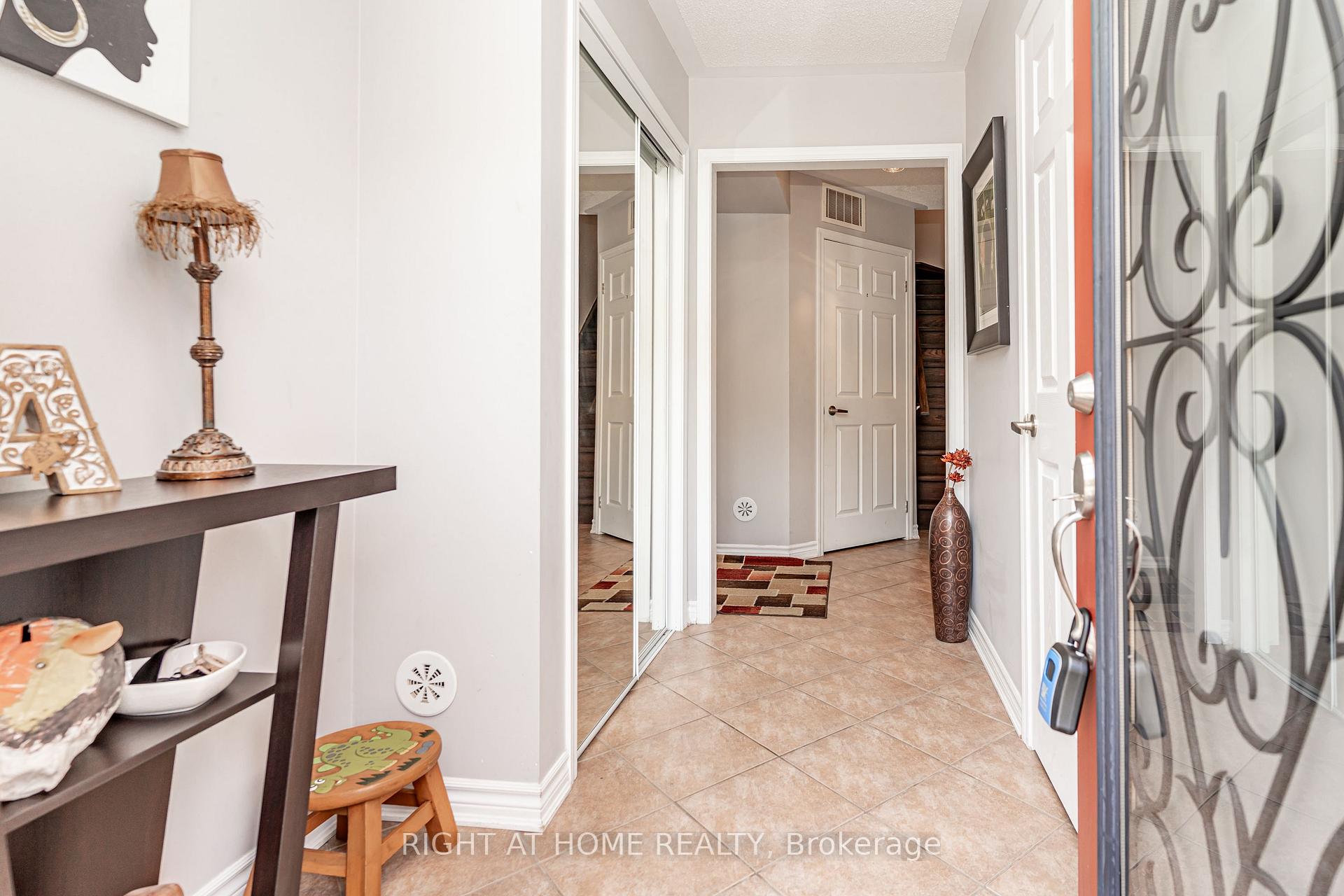 Photo 5 of 264 Wetenhall Landing, Milton, Harrison — HOMEH