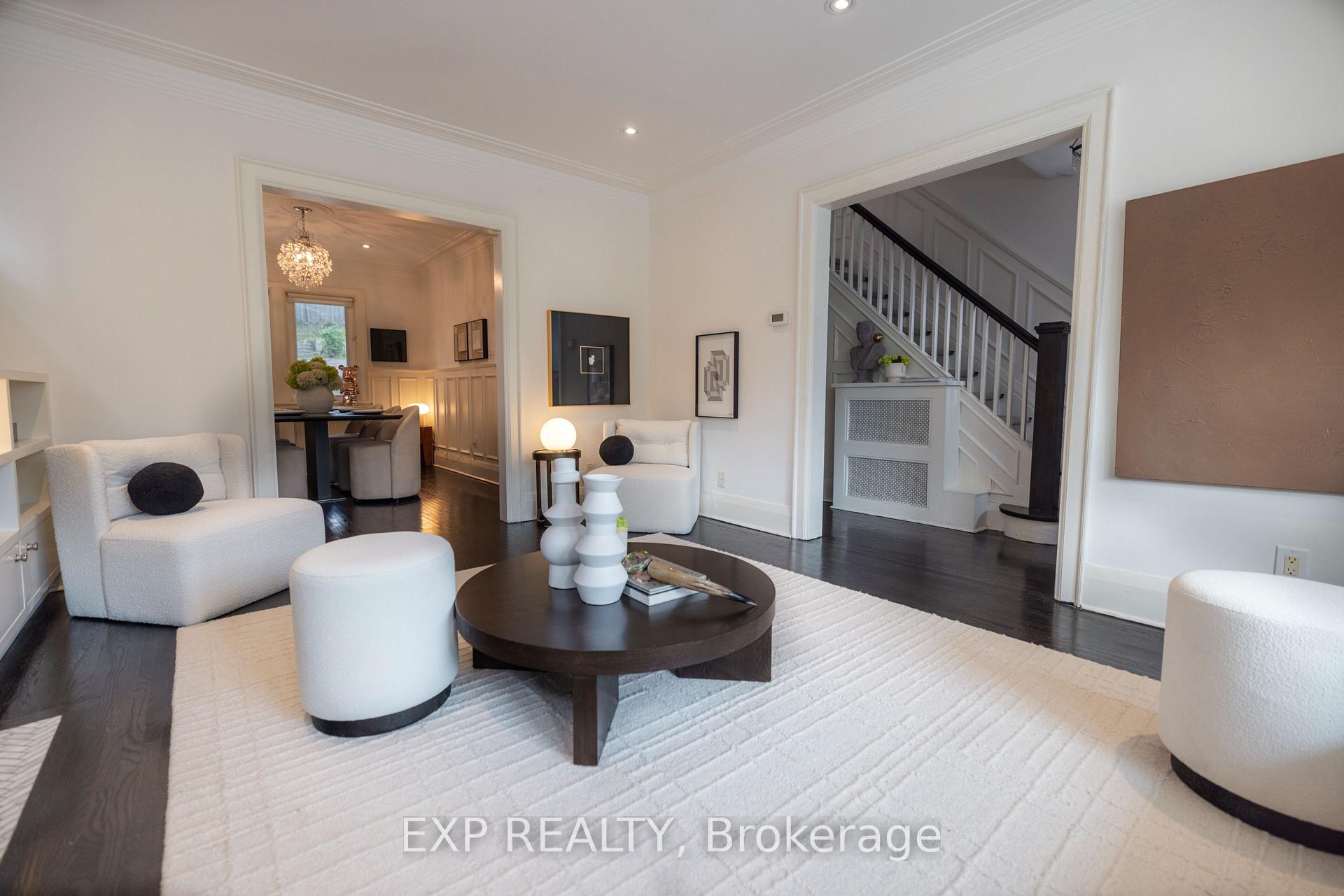 Photo 3 of 86 Willowbank Boulevard, Toronto, Lawrence Park South — HOMEH