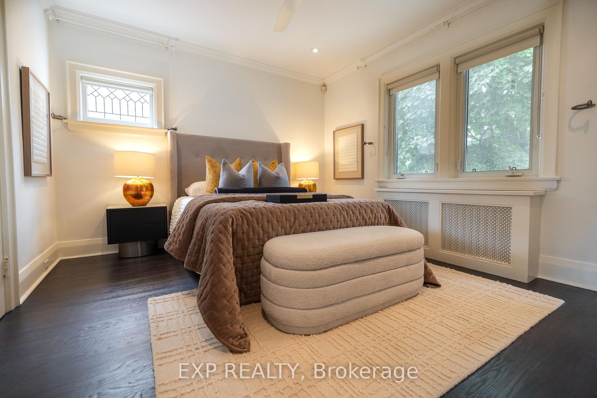 Photo 9 of 86 Willowbank Boulevard, Toronto, Lawrence Park South — HOMEH