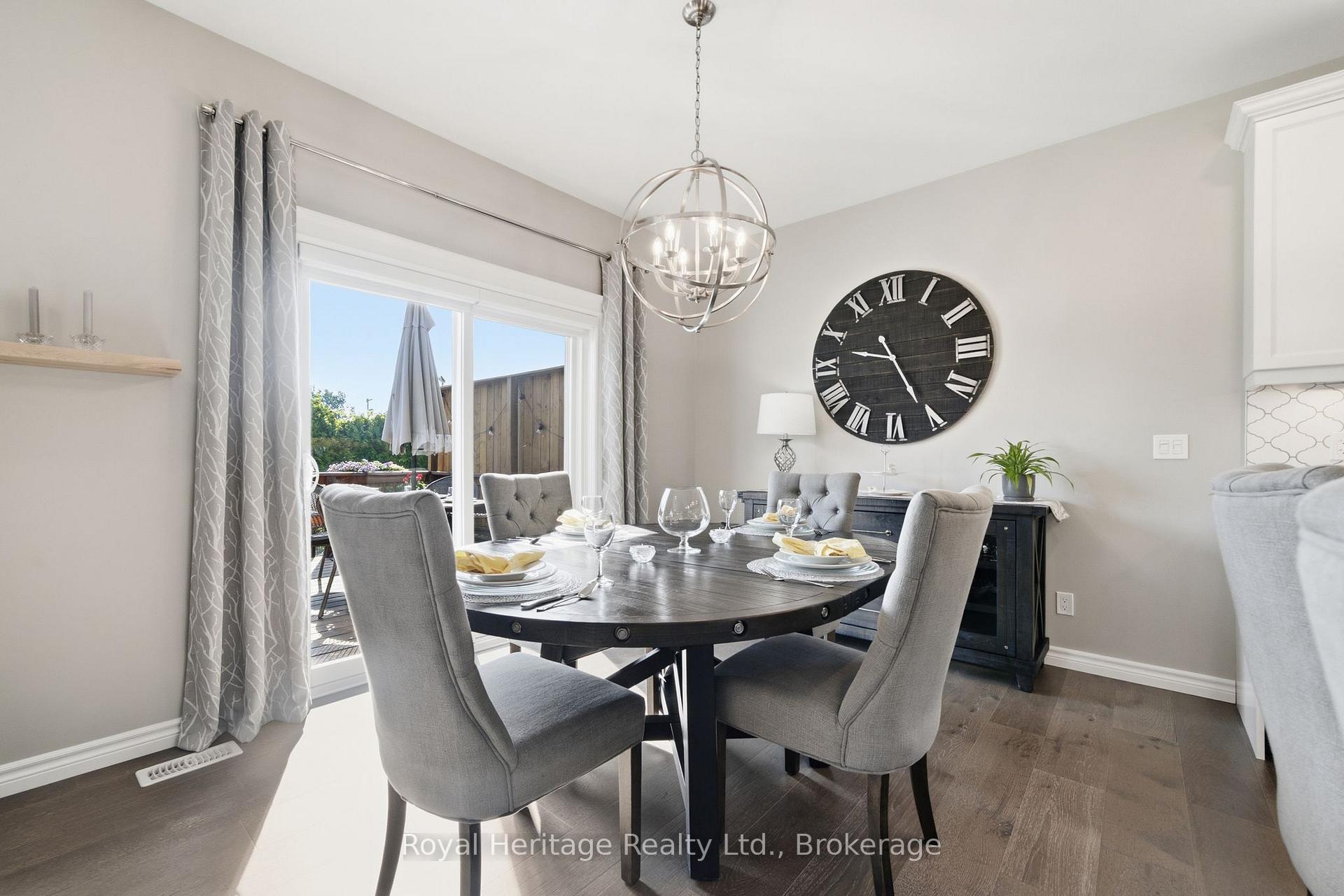 Photo 13 of 46 Stonecrest Boulevard, Quinte West, Sidney Ward — HOMEH