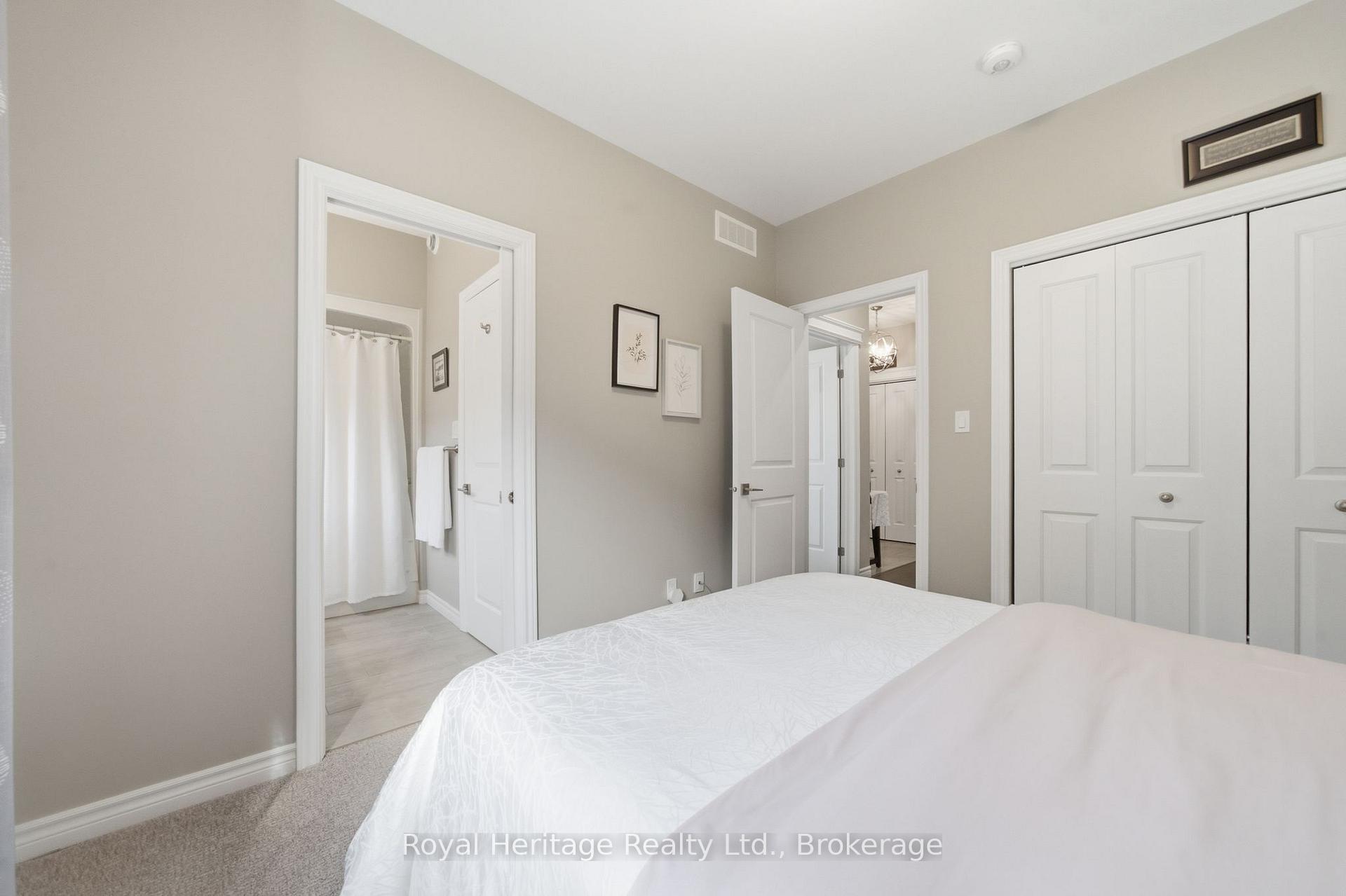 Photo 26 of 46 Stonecrest Boulevard, Quinte West, Sidney Ward — HOMEH