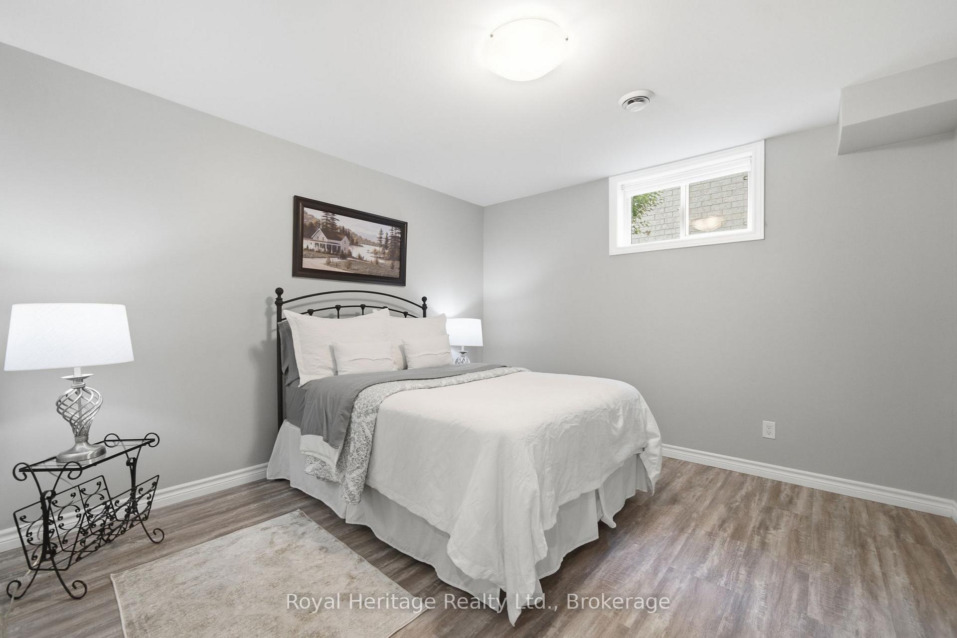 Photo 33 of 46 Stonecrest Boulevard, Quinte West, Sidney Ward — HOMEH