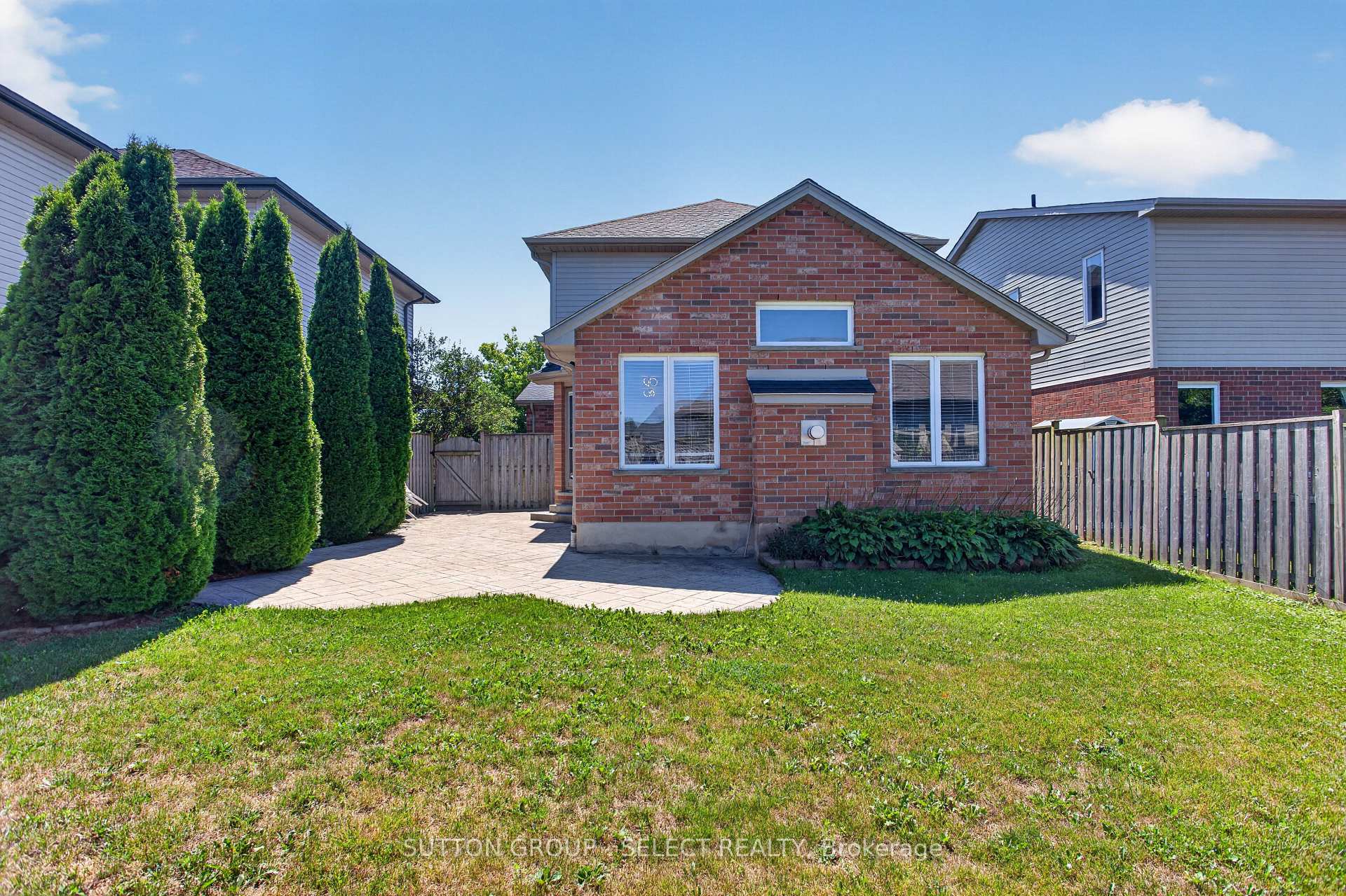 Photo 33 of 1647 Bayswater Crescent, London, North E — HOMEH