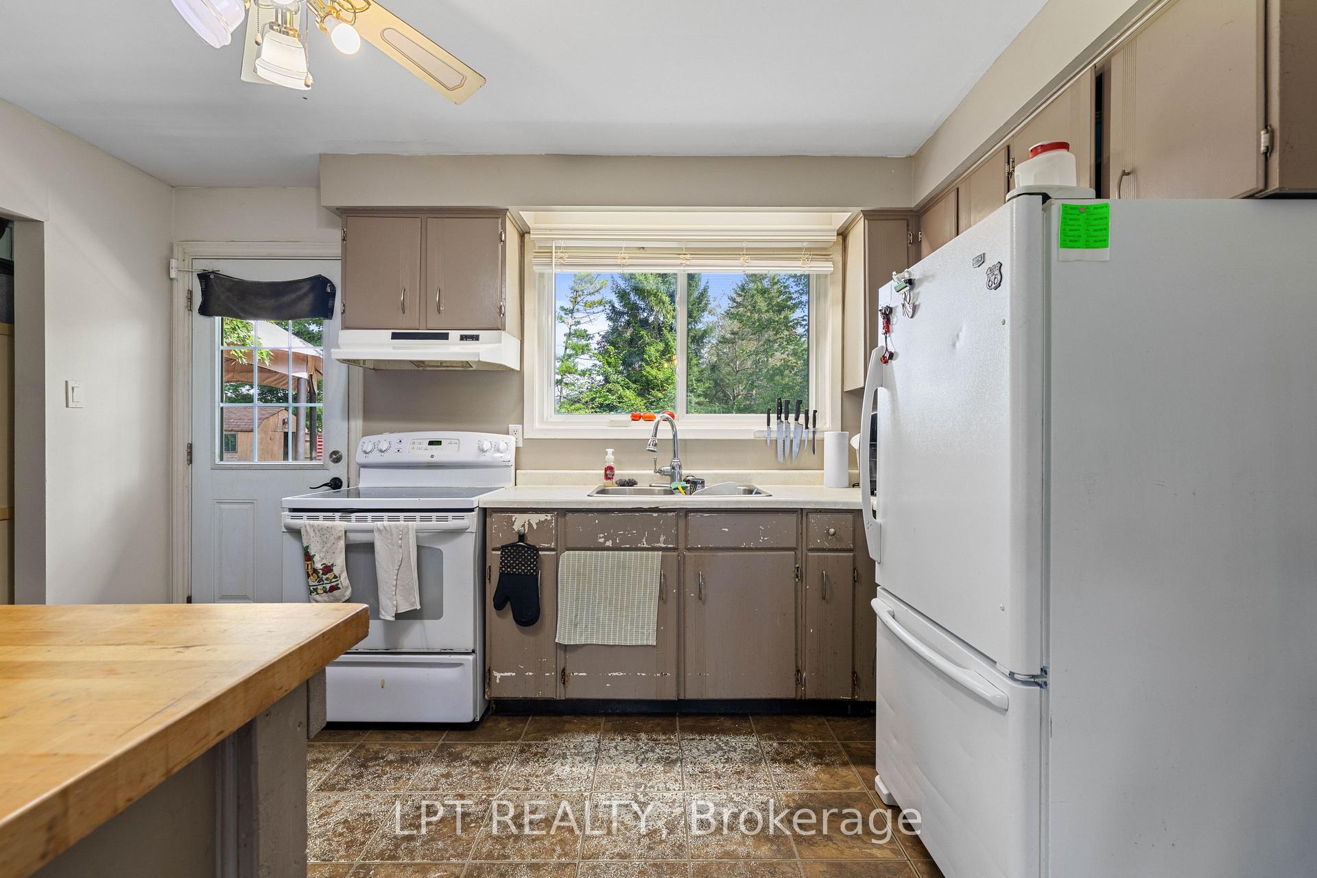 Photo 8 of 65 George Road, Georgina, Sutton & Jackson's Point — HOMEH