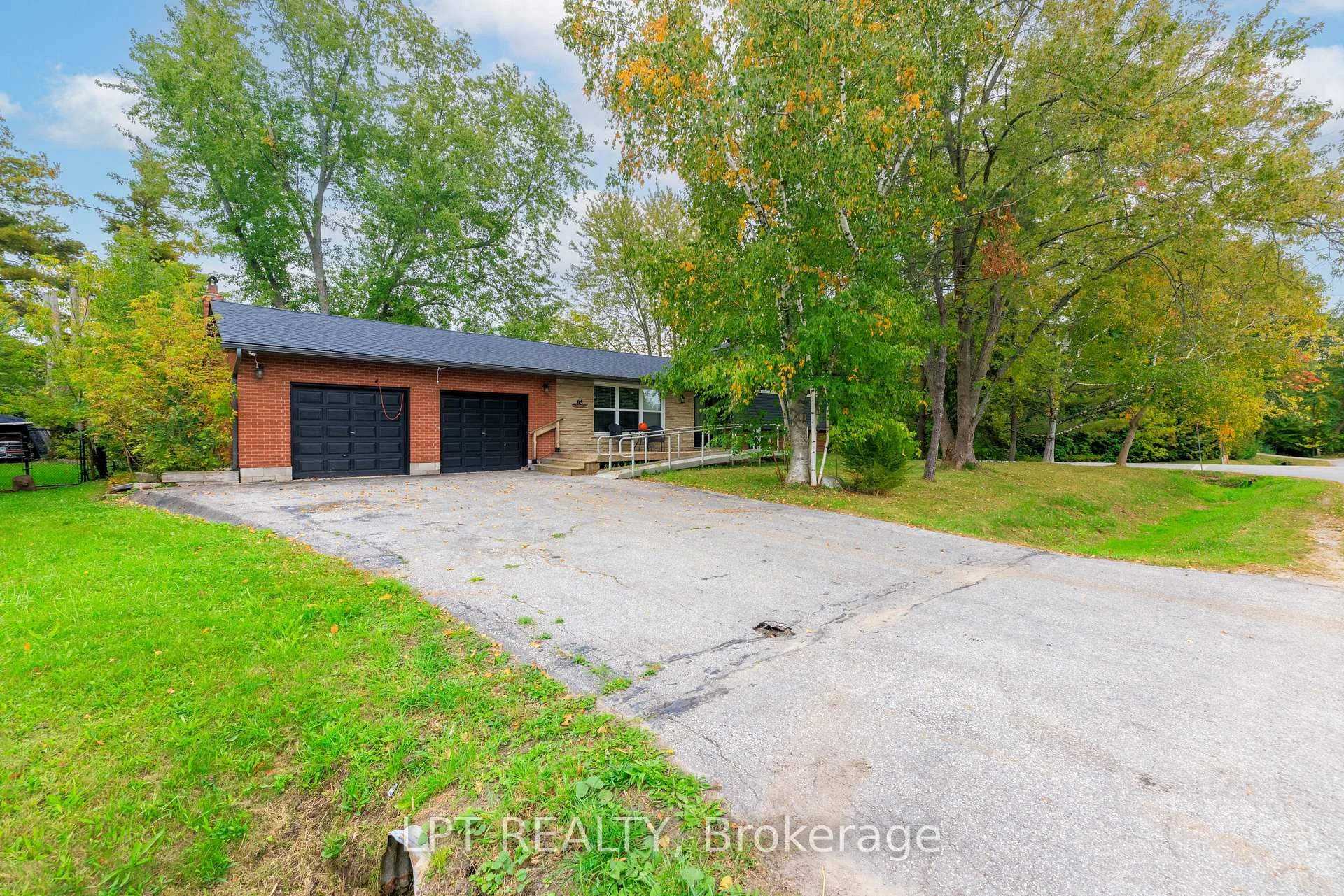 Photo 27 of 65 George Road, Georgina, Sutton & Jackson's Point — HOMEH