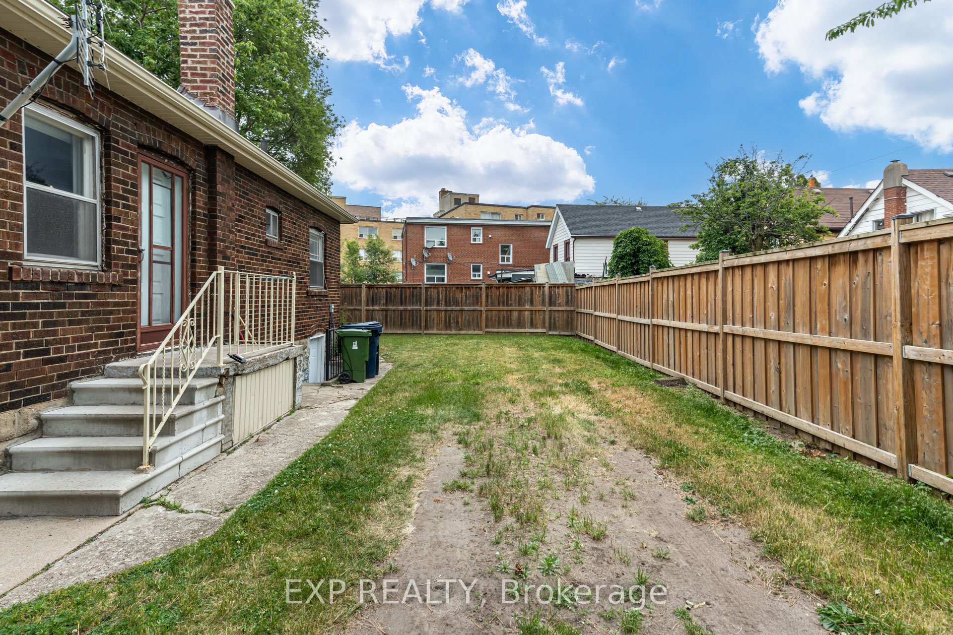 Photo 14 of 5 Laxis Avenue, North York, Mount Dennis — HOMEH