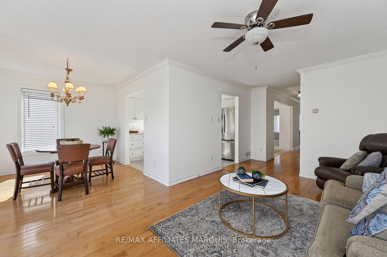 Photo 15 of 11 Decaria Boulevard, Perth, Perth — HOMEH