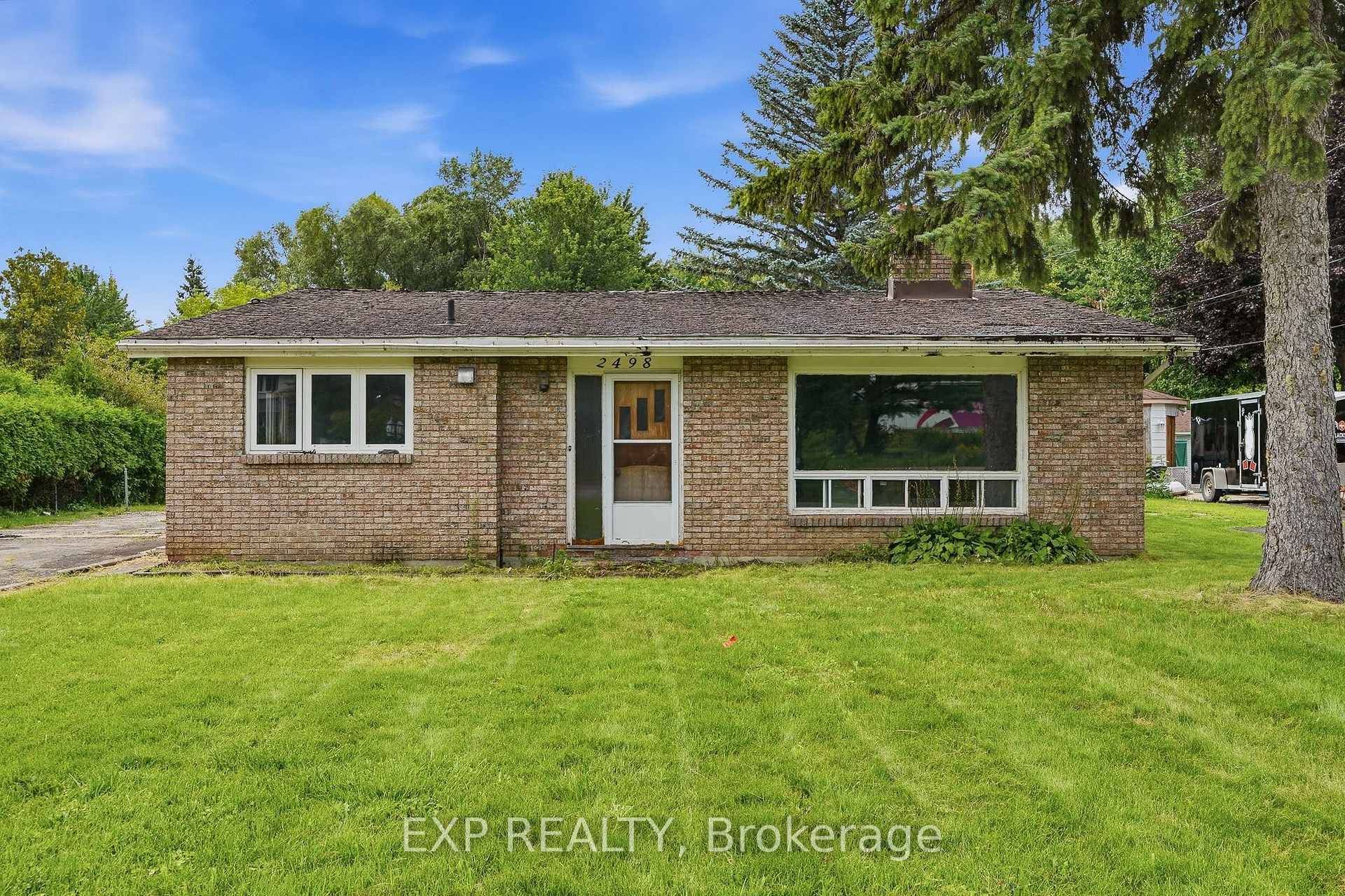 Photo 2 of 2498 Mer Bleue Road, Ottawa, Mer Bleue/Bradley Estates/Anderson Park — HOMEH