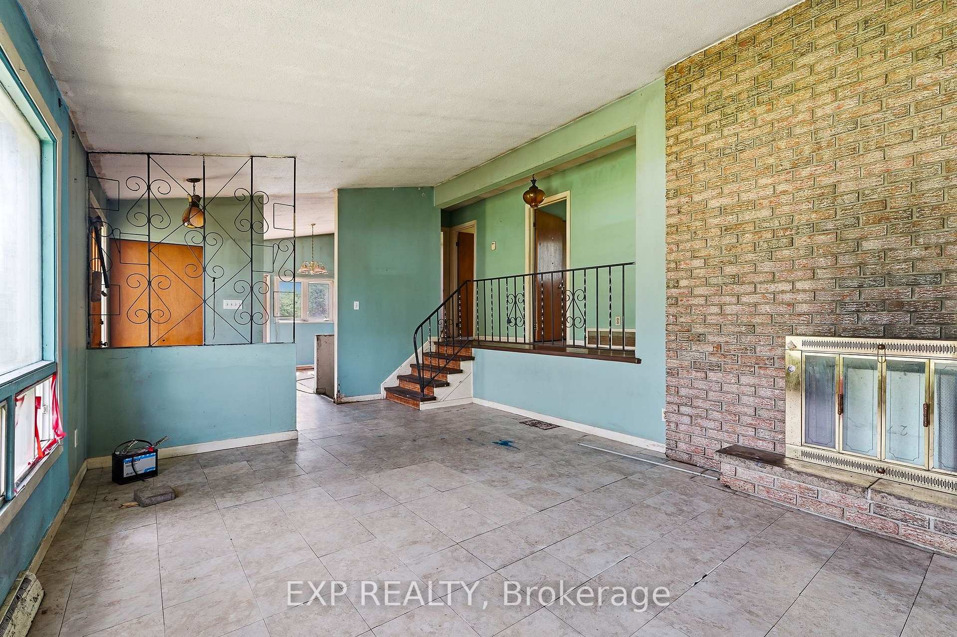 Photo 14 of 2498 Mer Bleue Road, Ottawa, Mer Bleue/Bradley Estates/Anderson Park — HOMEH