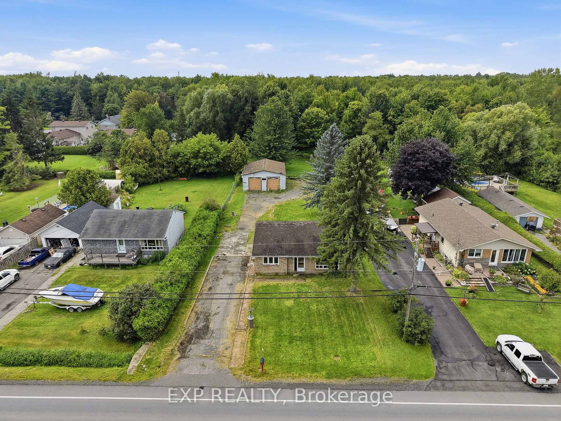Photo 24 of 2498 Mer Bleue Road, Ottawa, Mer Bleue/Bradley Estates/Anderson Park — HOMEH