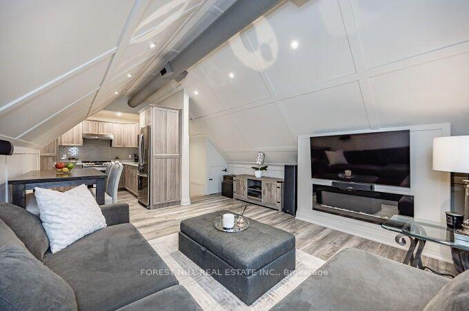 Photo 7 of Unit Upper Level, 2225 Otami Trail, Mississauga, Sheridan — HOMEH