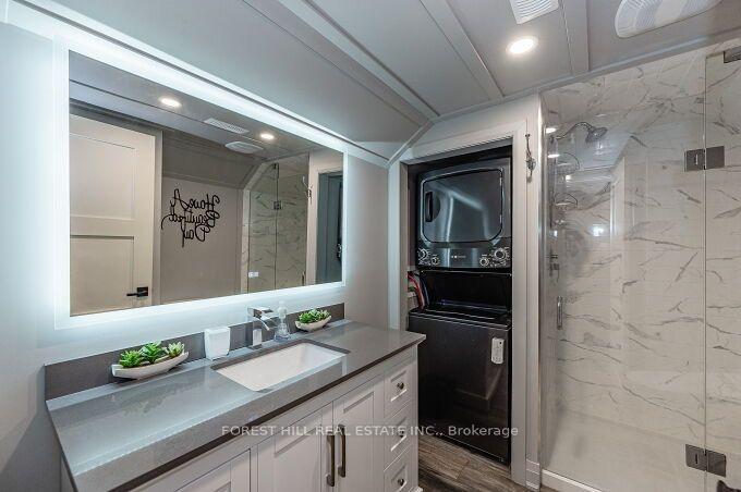 Photo 16 of Unit Upper Level, 2225 Otami Trail, Mississauga, Sheridan — HOMEH