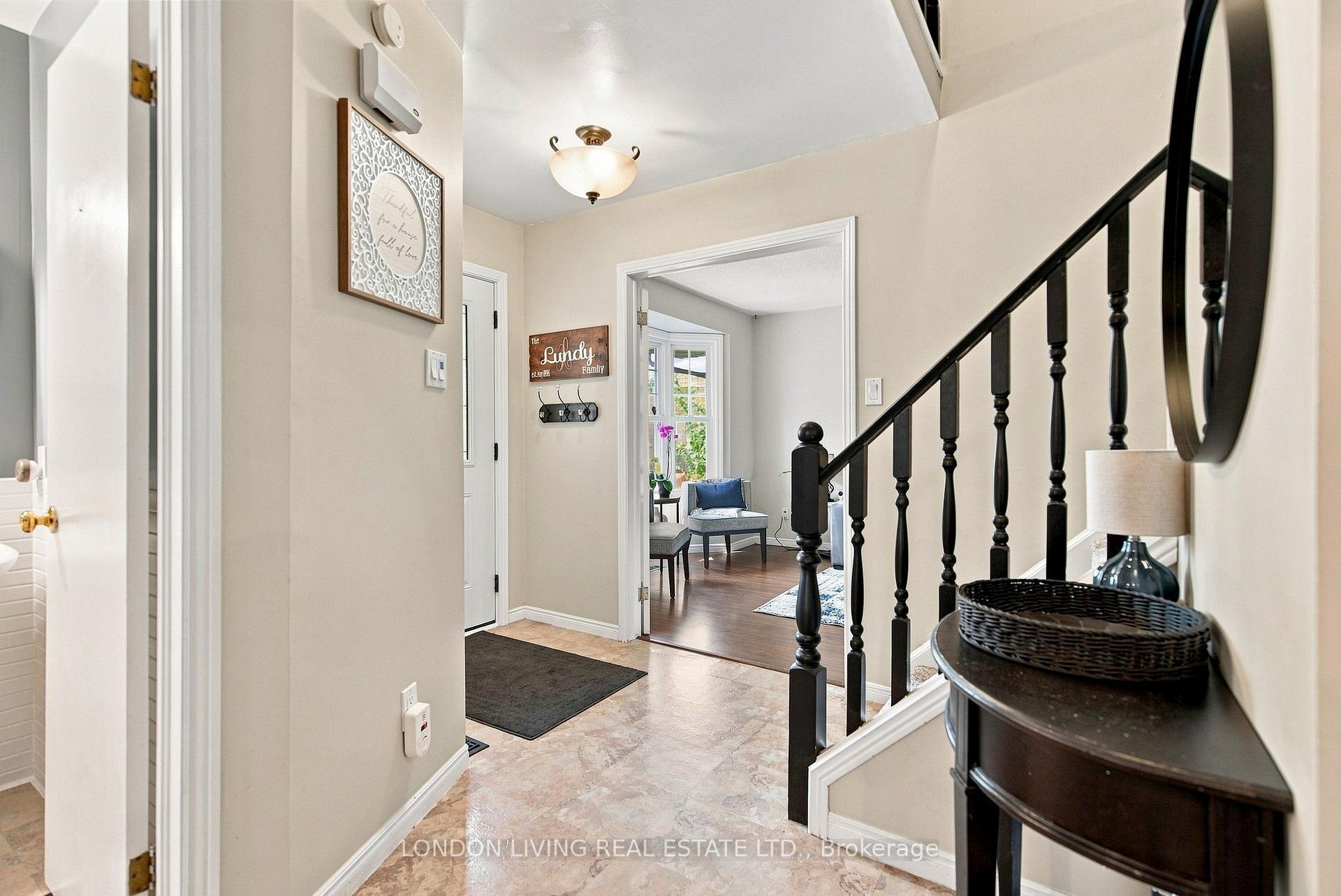 Photo 6 of 704 Homeview Road, London, South Q — HOMEH