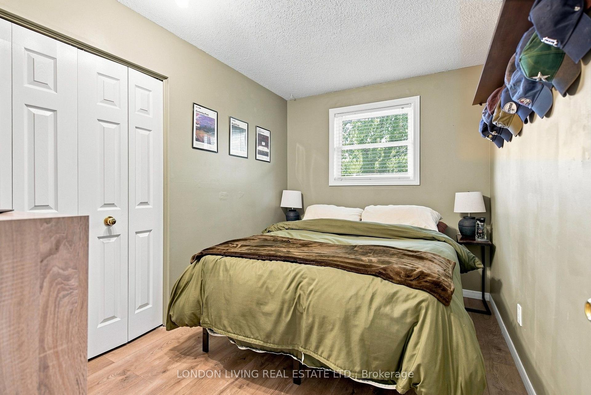 Photo 27 of 704 Homeview Road, London, South Q — HOMEH