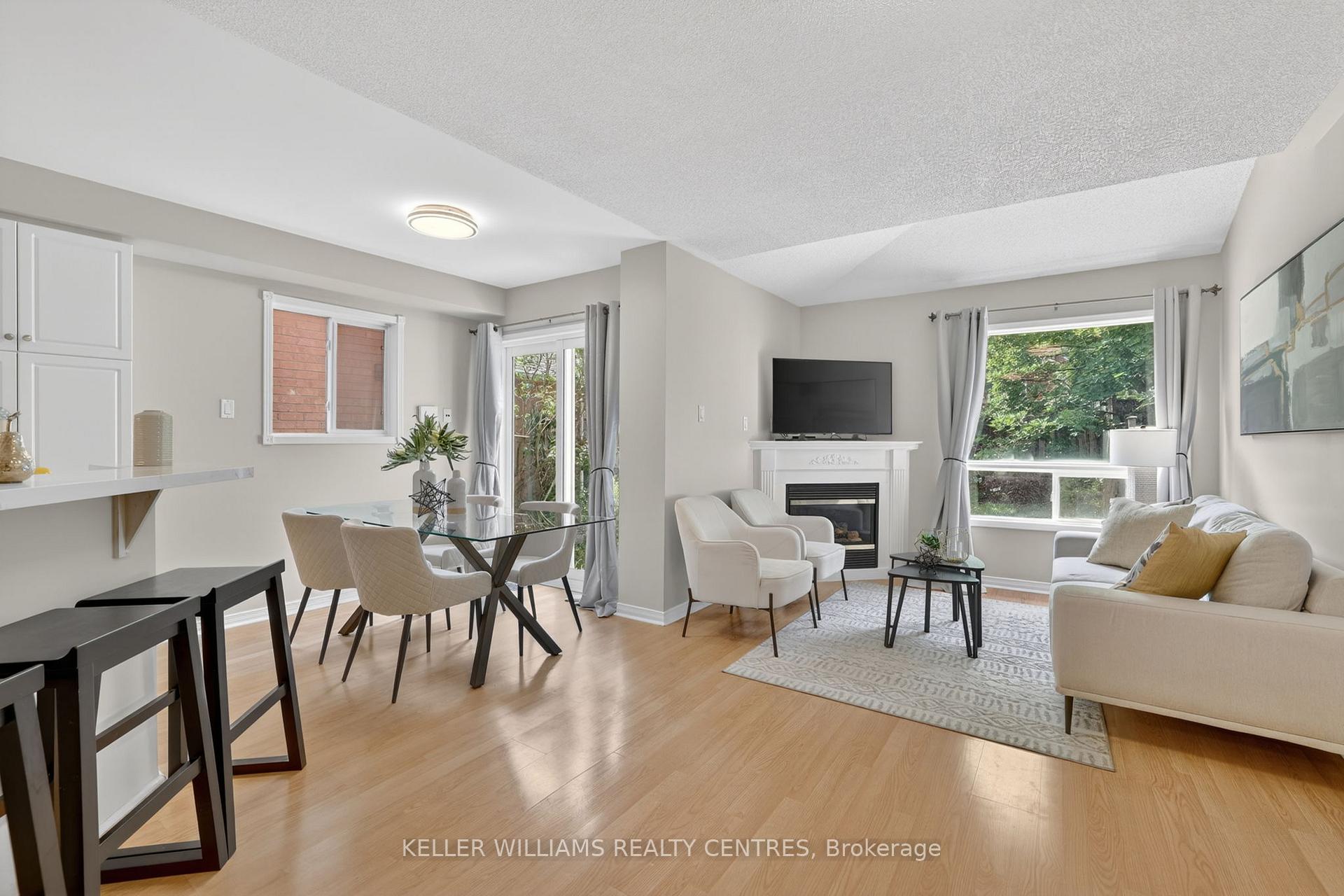 Photo 16 of 120 Woodroof Crescent, Aurora, Bayview Wellington — HOMEH
