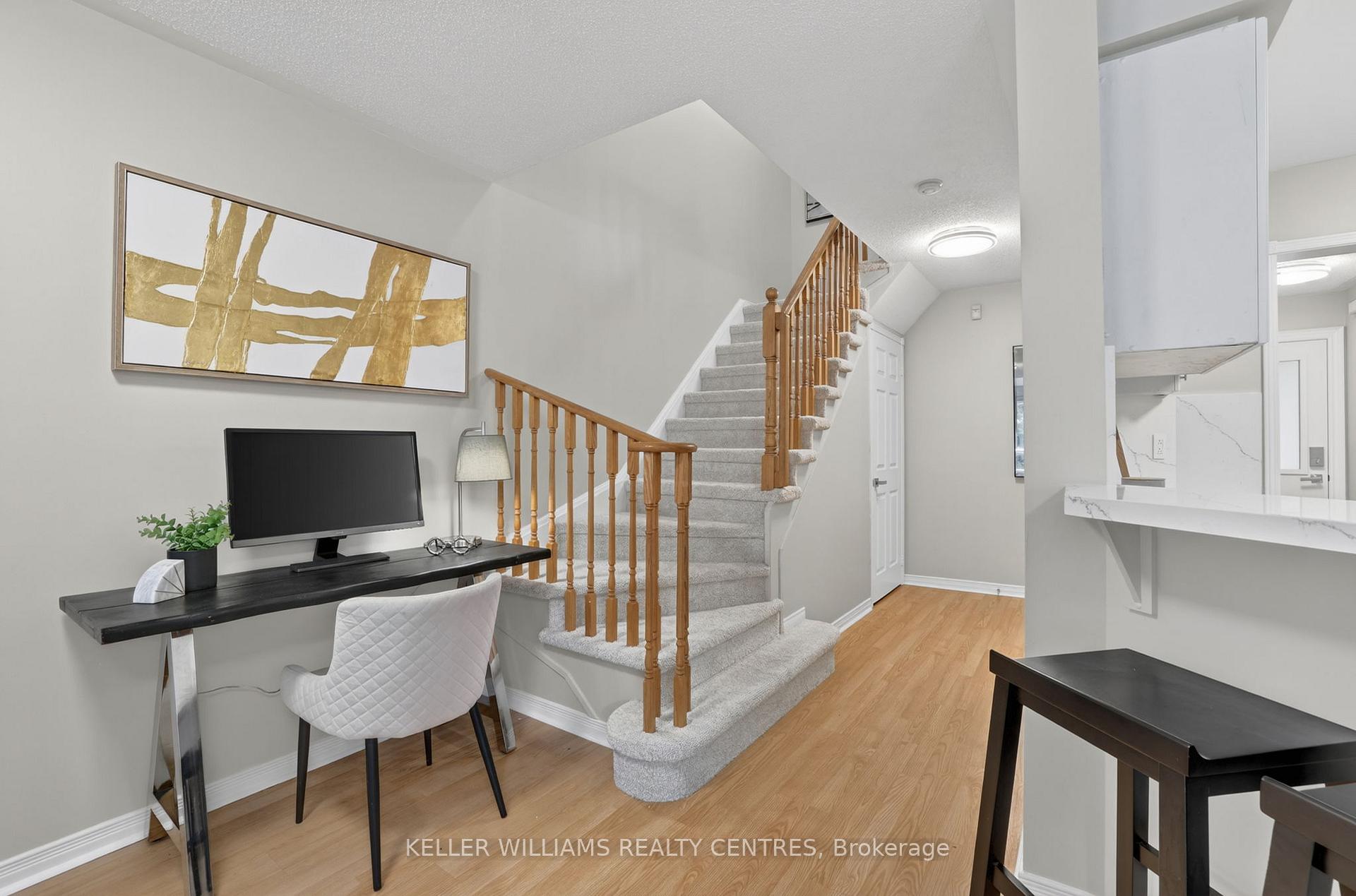 Photo 21 of 120 Woodroof Crescent, Aurora, Bayview Wellington — HOMEH