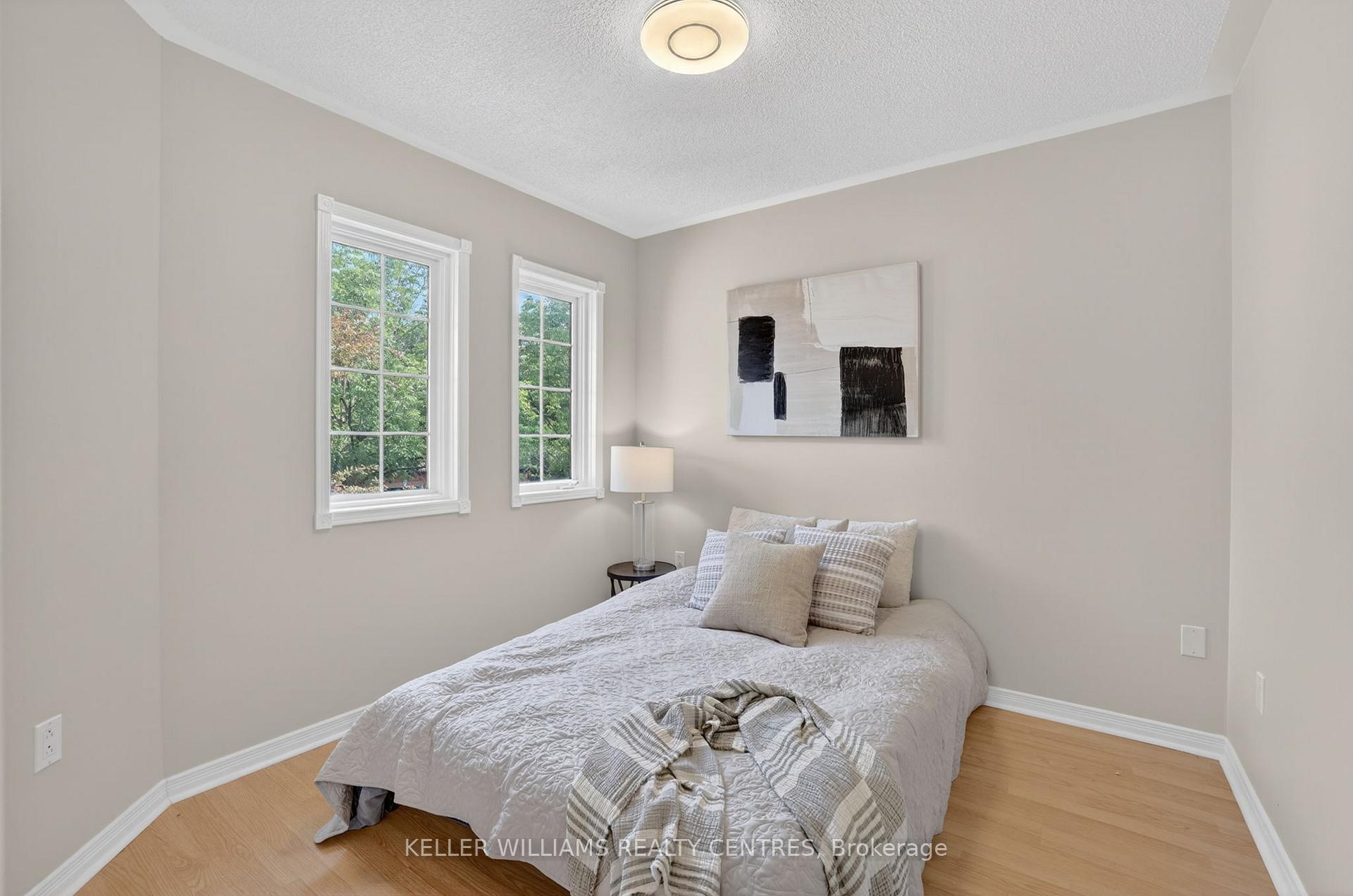 Photo 26 of 120 Woodroof Crescent, Aurora, Bayview Wellington — HOMEH