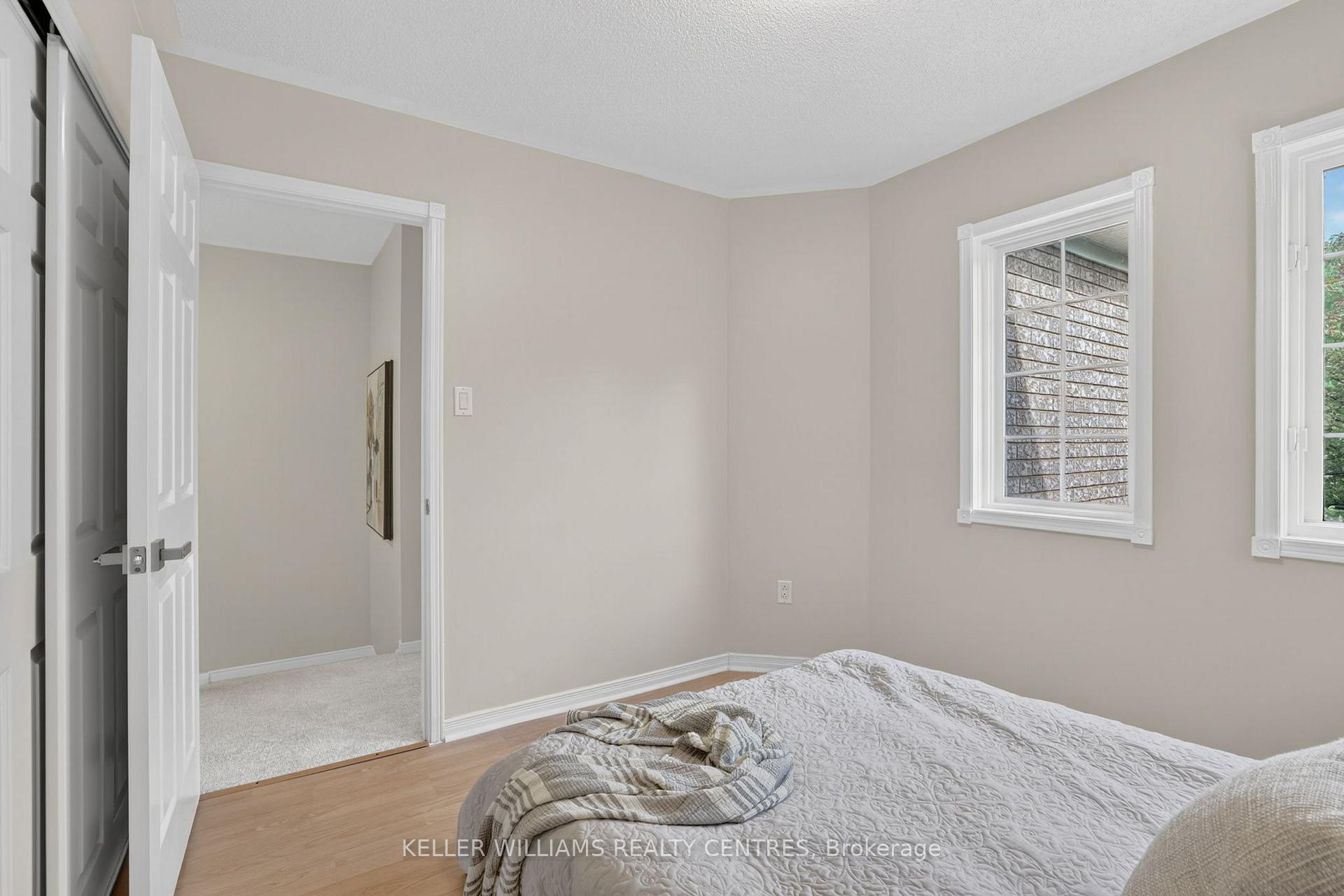 Photo 27 of 120 Woodroof Crescent, Aurora, Bayview Wellington — HOMEH