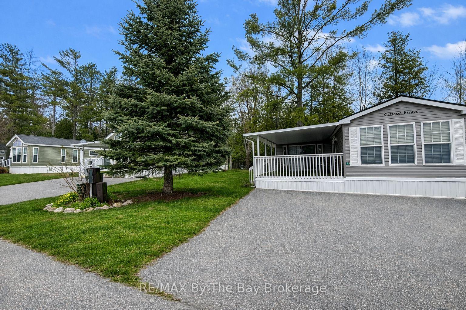 Photo of 83 Madawaska Trail