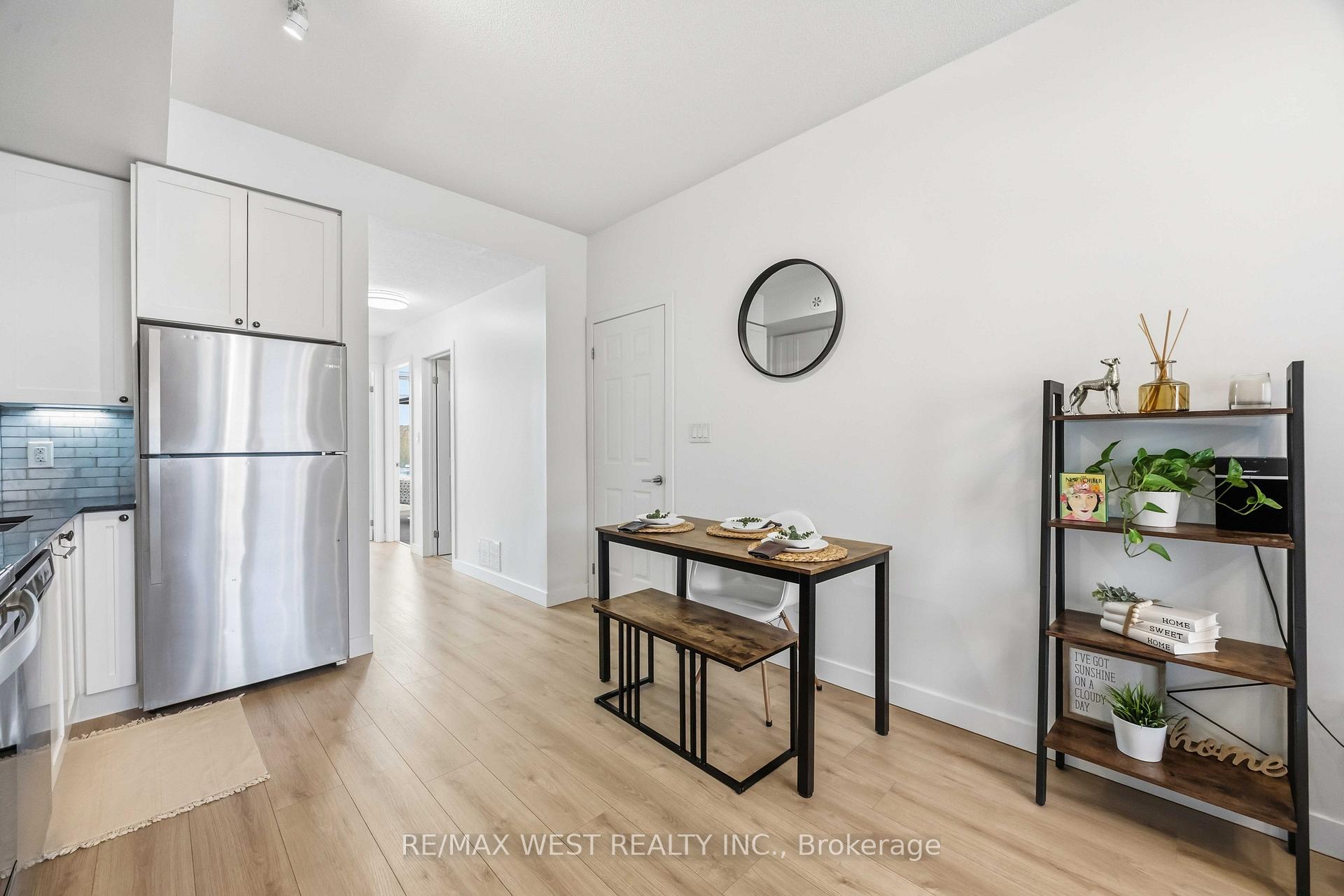 Photo 11 of Unit 1, 6 Bicknell Avenue, Toronto, Keelesdale-Eglinton West — HOMEH