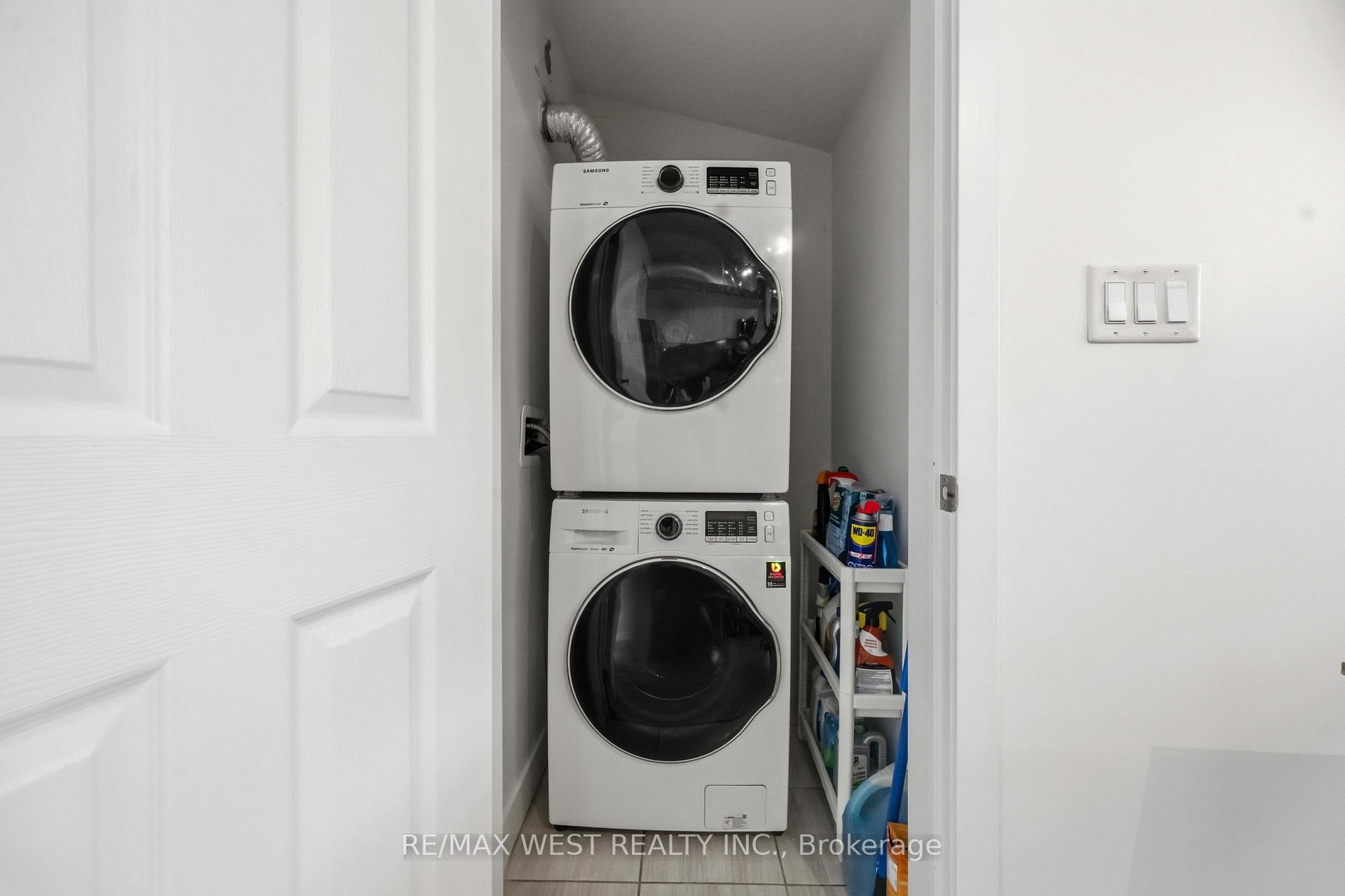 Photo 19 of Unit 1, 6 Bicknell Avenue, Toronto, Keelesdale-Eglinton West — HOMEH