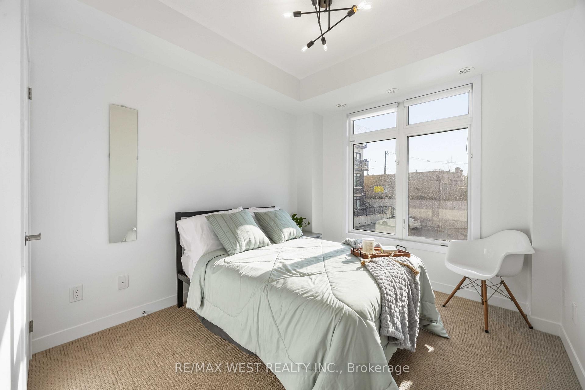 Photo 23 of Unit 1, 6 Bicknell Avenue, Toronto, Keelesdale-Eglinton West — HOMEH