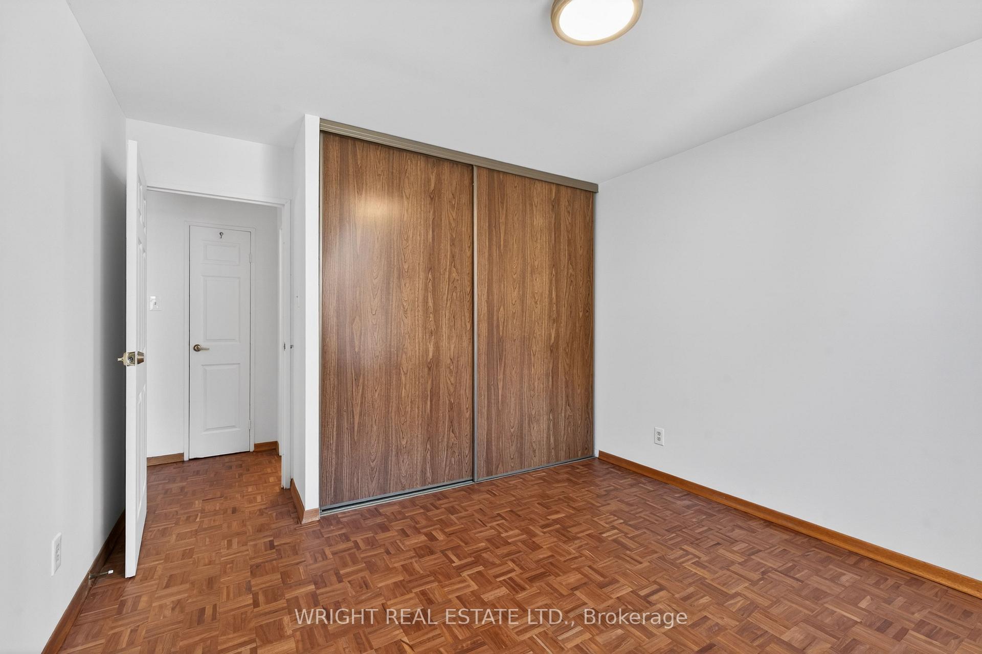 Photo 11 of 150 Beverley Street, Toronto, Kensington-Chinatown — HOMEH