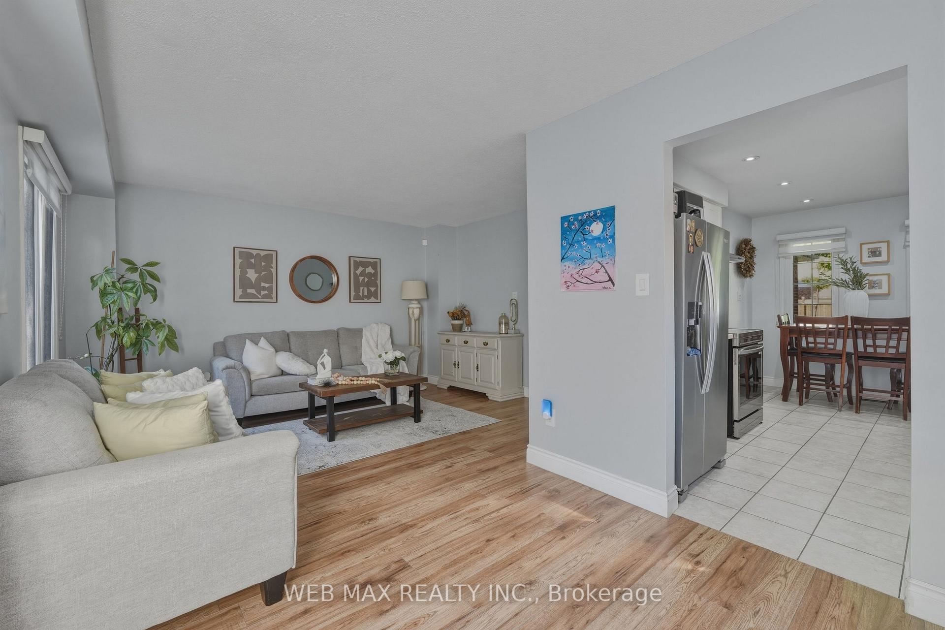 Photo 17 of 58 Cassander Crescent, Brampton, Heart Lake East — HOMEH