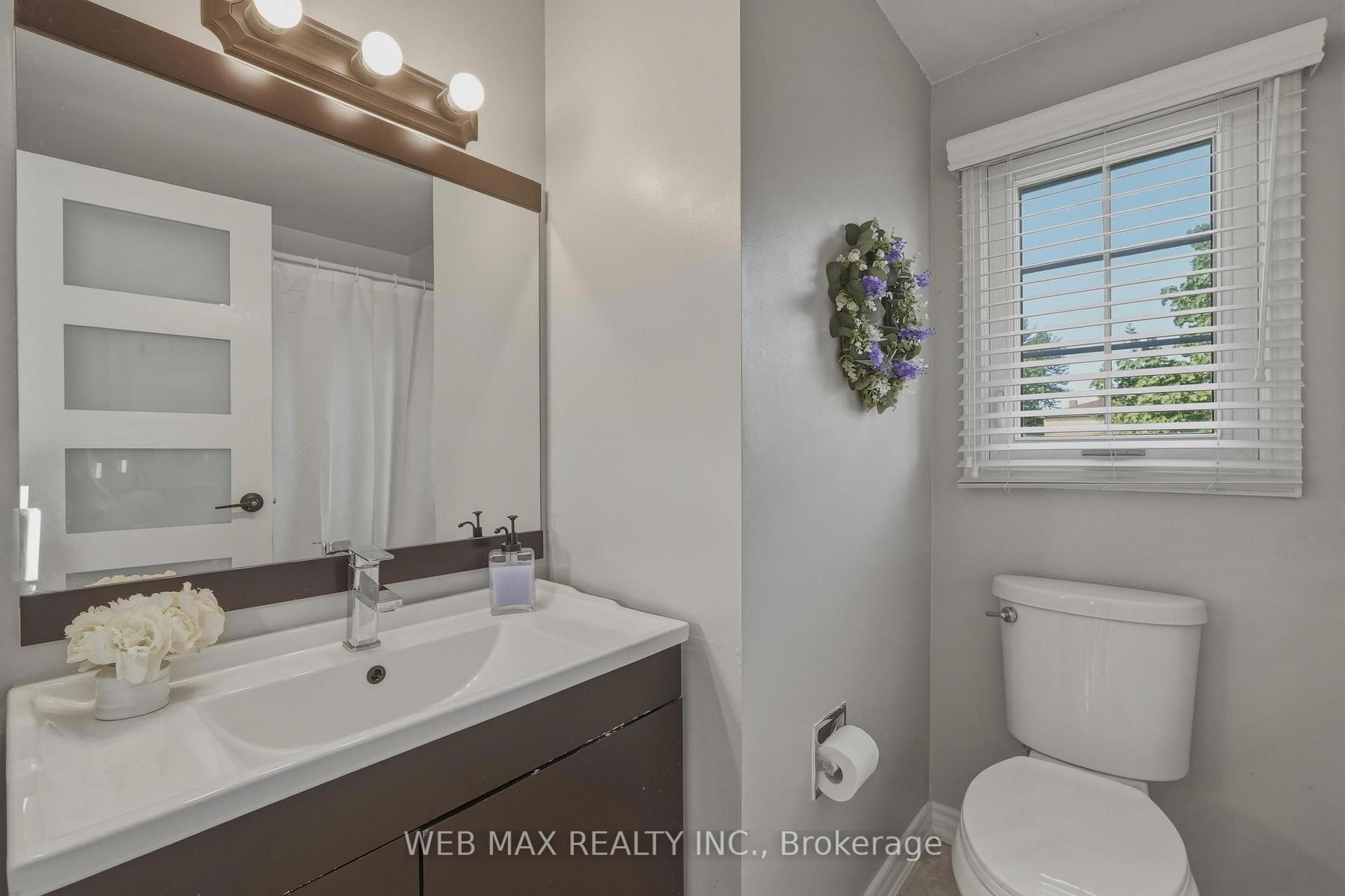 Photo 24 of 58 Cassander Crescent, Brampton, Heart Lake East — HOMEH