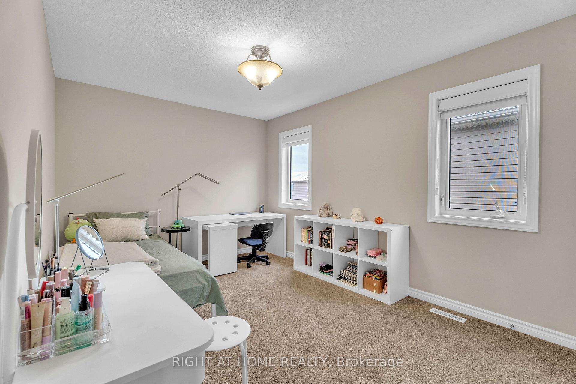 Photo 29 of 2206 Springridge Drive, London, North C — HOMEH