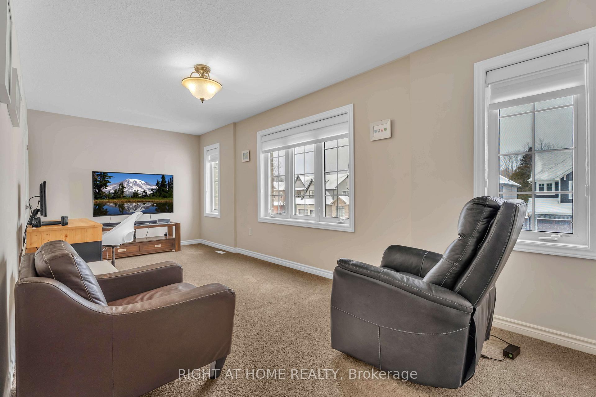 Photo 34 of 2206 Springridge Drive, London, North C — HOMEH