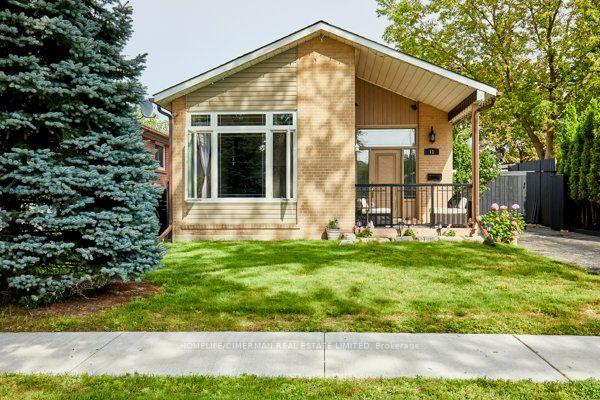 Photo 1 of 11 Wagner Drive, Scarborough, West Hill — HOMEH