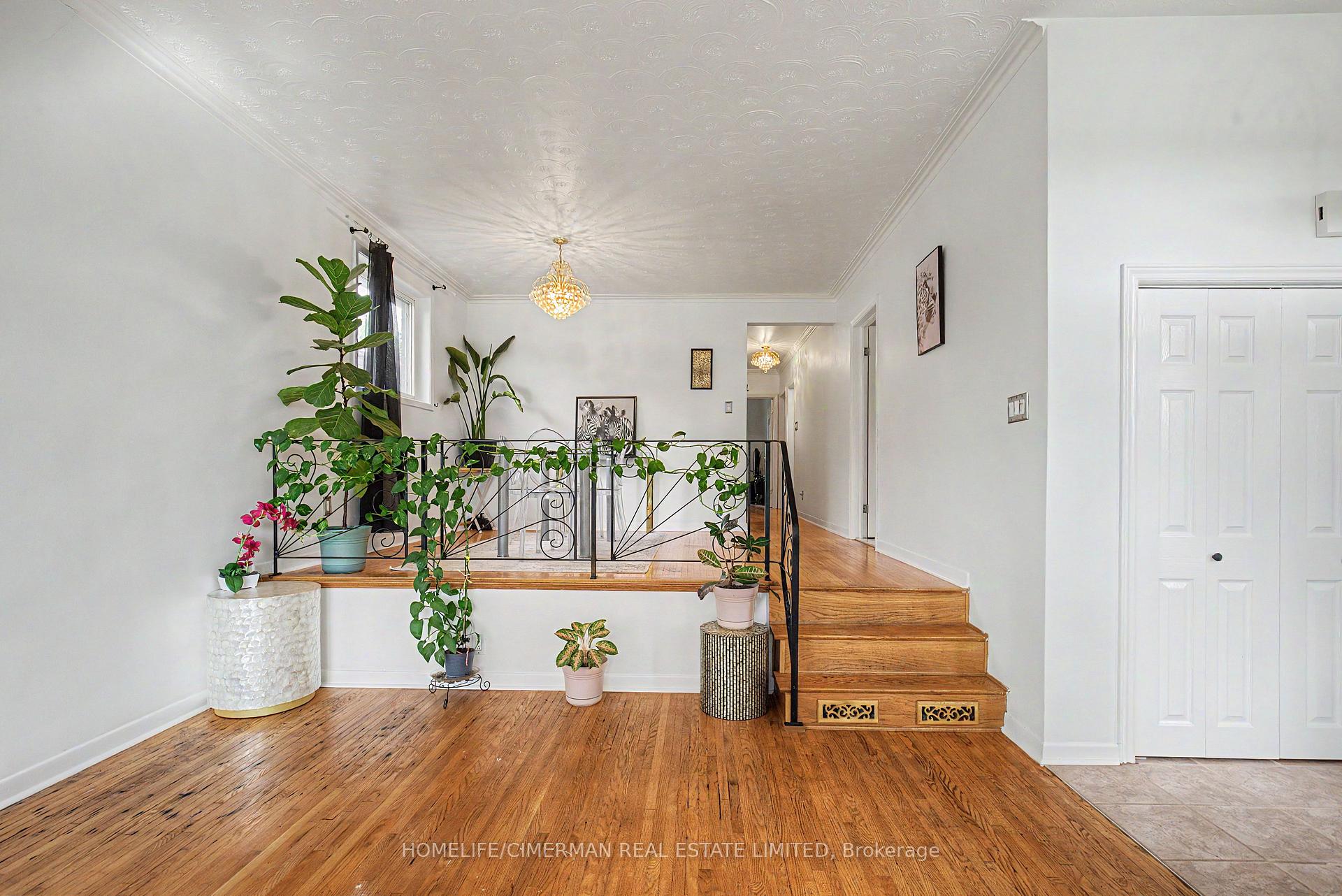 Photo 9 of 11 Wagner Drive, Scarborough, West Hill — HOMEH