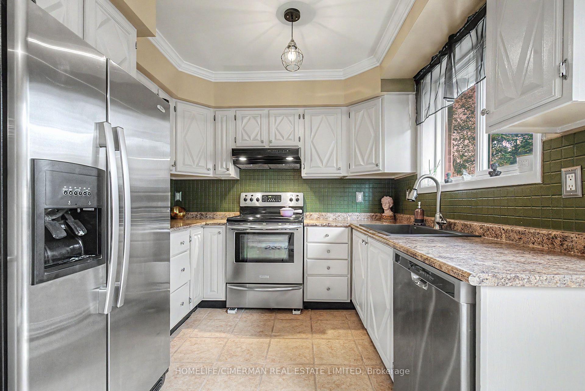 Photo 13 of 11 Wagner Drive, Scarborough, West Hill — HOMEH