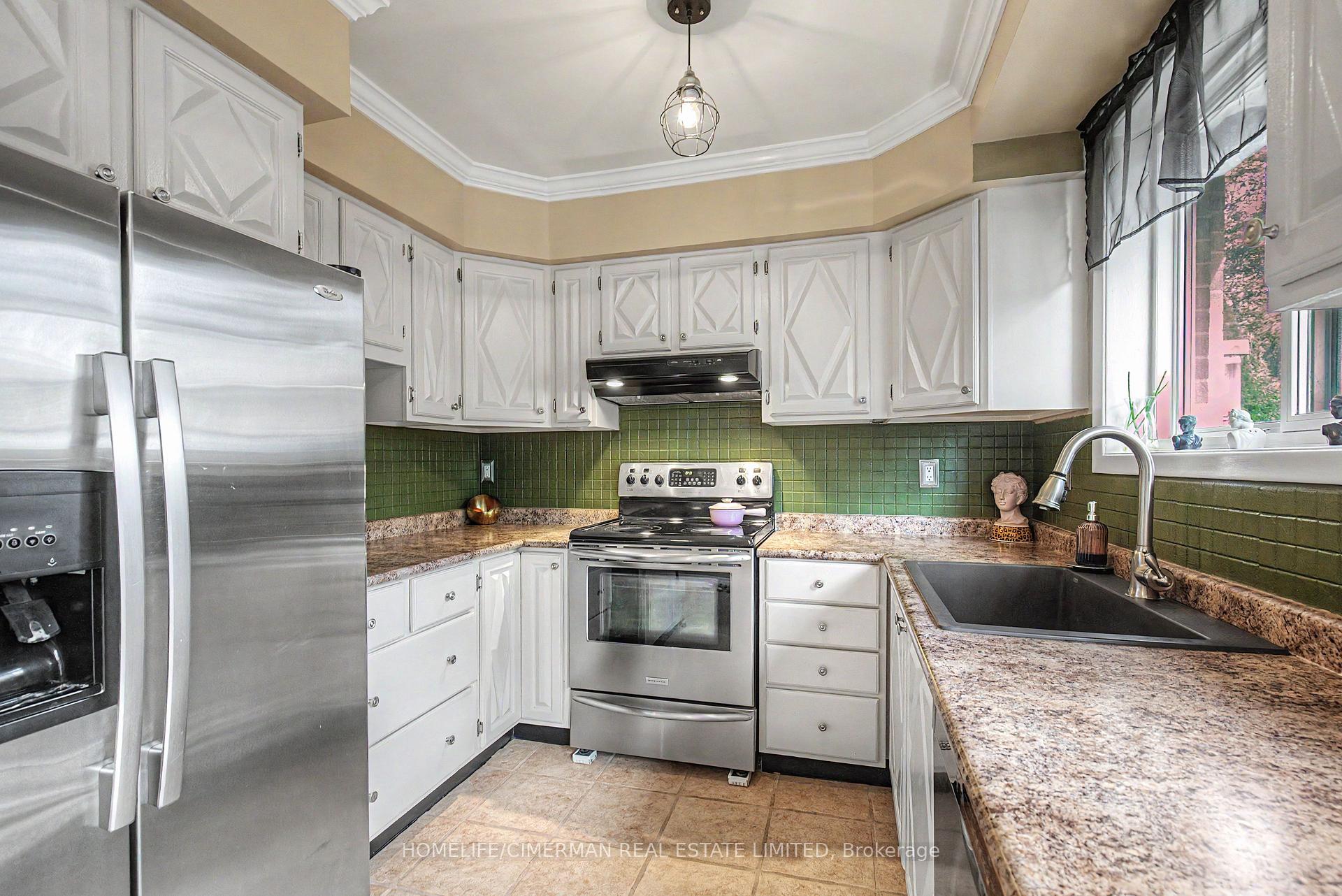 Photo 14 of 11 Wagner Drive, Scarborough, West Hill — HOMEH