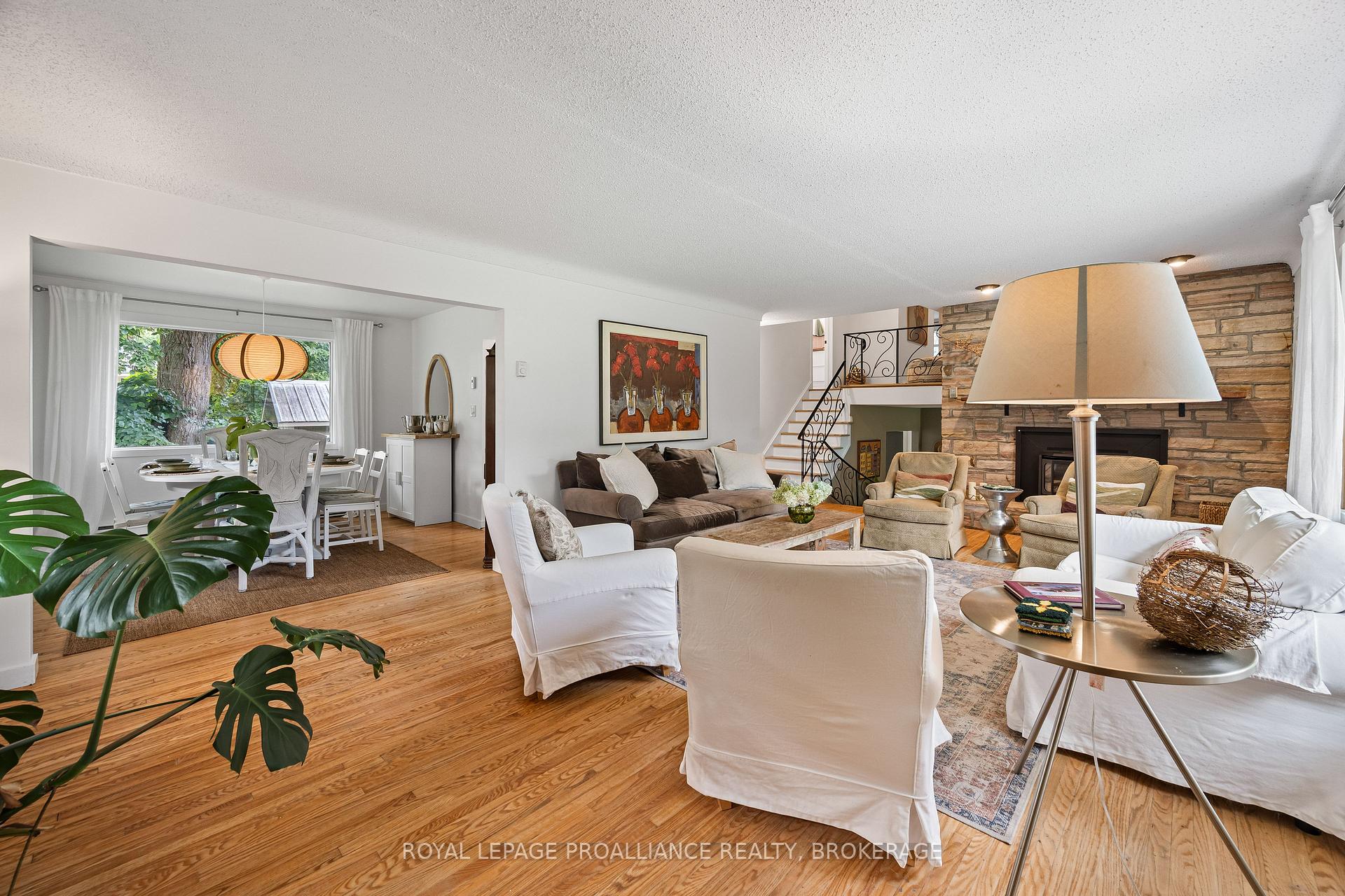 Photo 26 of 330 Elmwood Drive, Gananoque, Gananoque — HOMEH